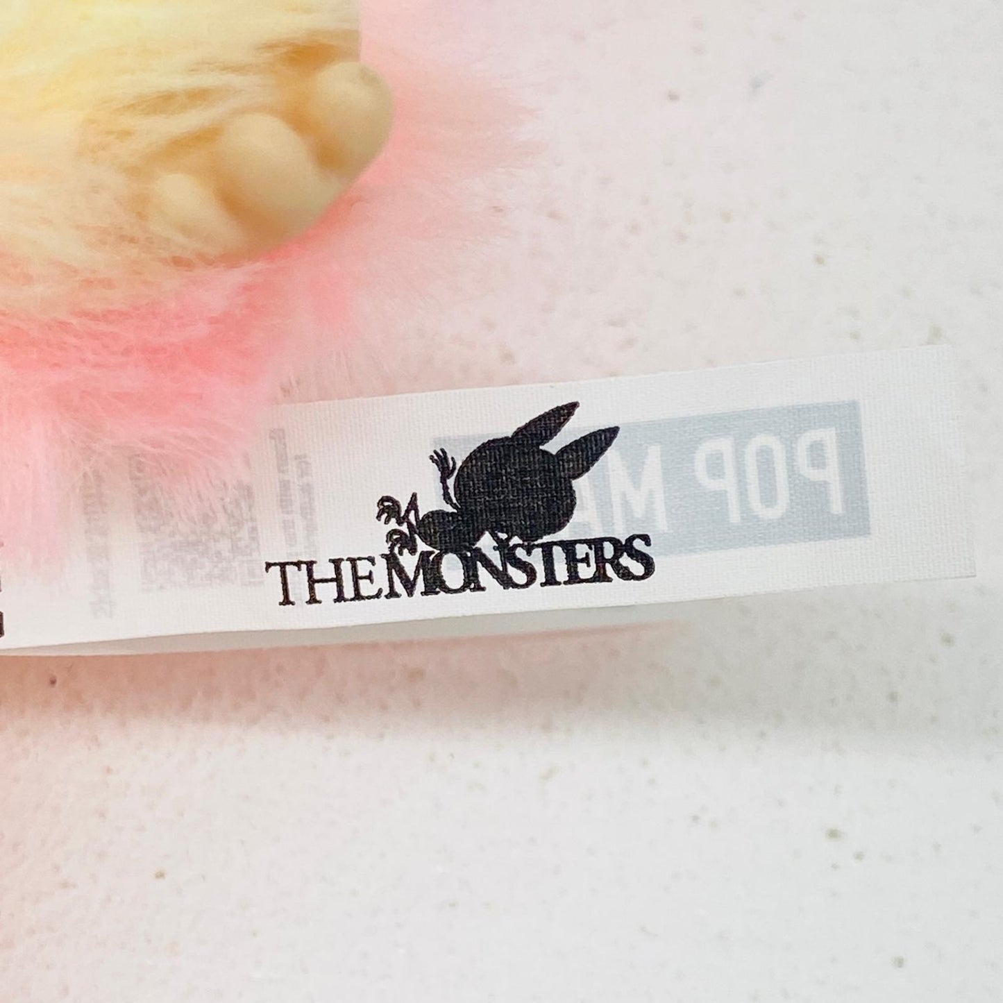 ぬいぐるみ LOYALTY「THE MONSTERS Big into Energy シリーズ ぬいぐるみペンダント」POPMART LOYALTY THE MONSTERS Big into Energy【加古川物流】