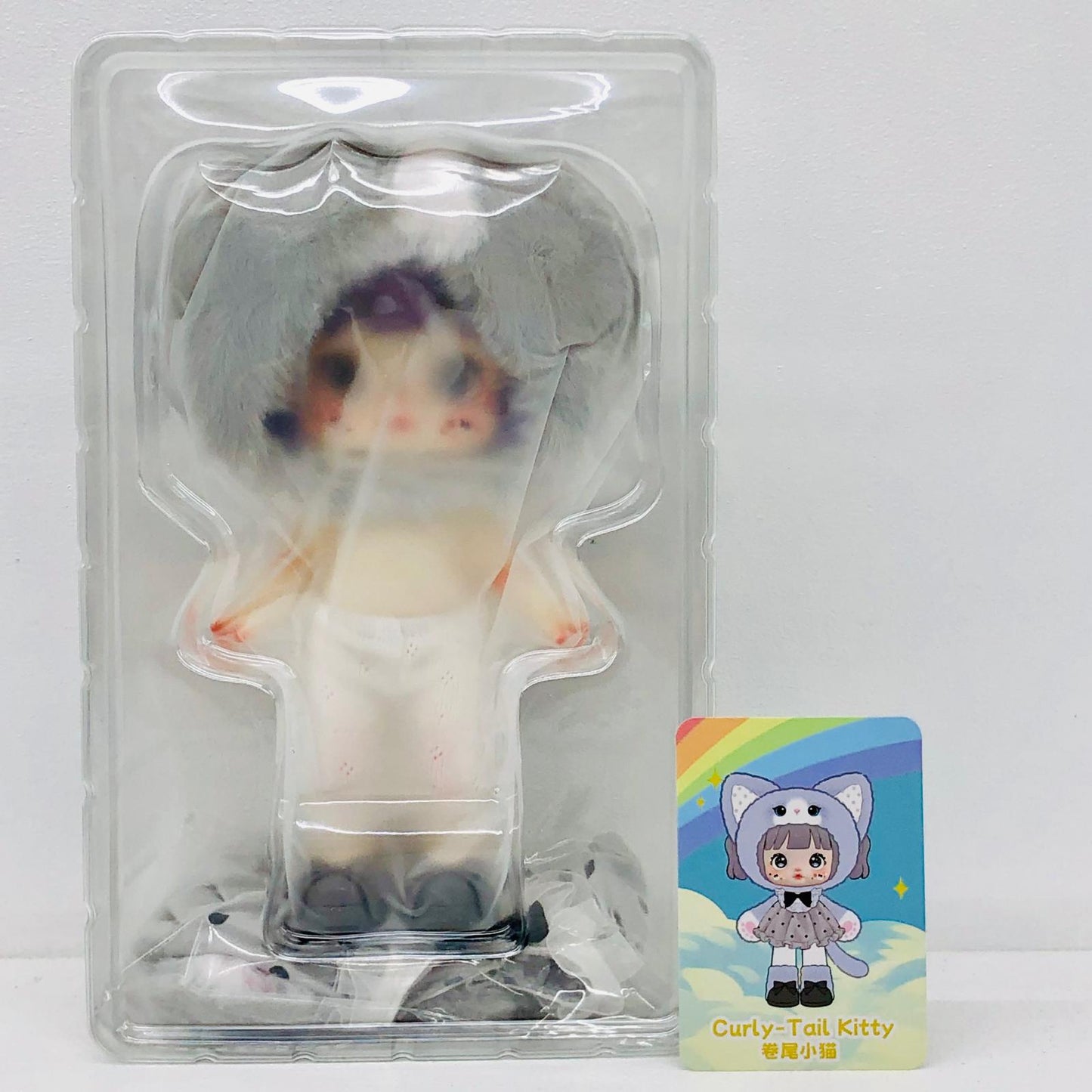 ぬいぐるみ 猫 Curly Tail Kitty Nommi Forest Kingdom 可動ぬいぐるみ Curly Tail Kitty Nommi Forest Kingdom【加古川物流】