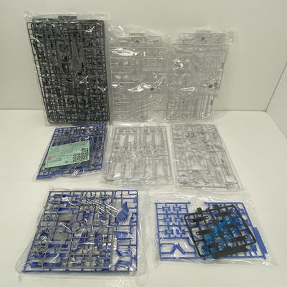 プラモデル 1/144RGHi-νガンダムチタニウムフィニッシュ「機動戦士ガンダム逆襲のシャアベルトーチカ・チルドレン」ガンダムベース限定[5062049] Hi-νガンダムチタニウムフィニッシュ RG ガンダムベース限定 5062049【加古川物流】