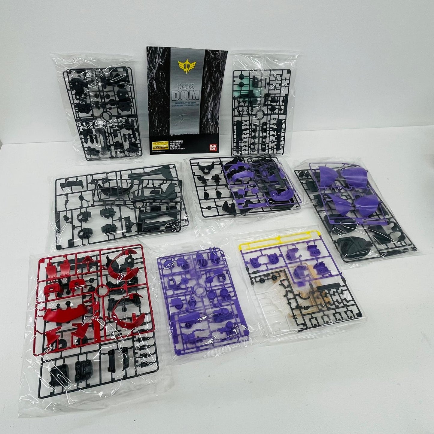 プラモデル 1/100MGMS-09ドム「機動戦士ガンダム」[0072576] MS-09ドム MG 72576【加古川物流】