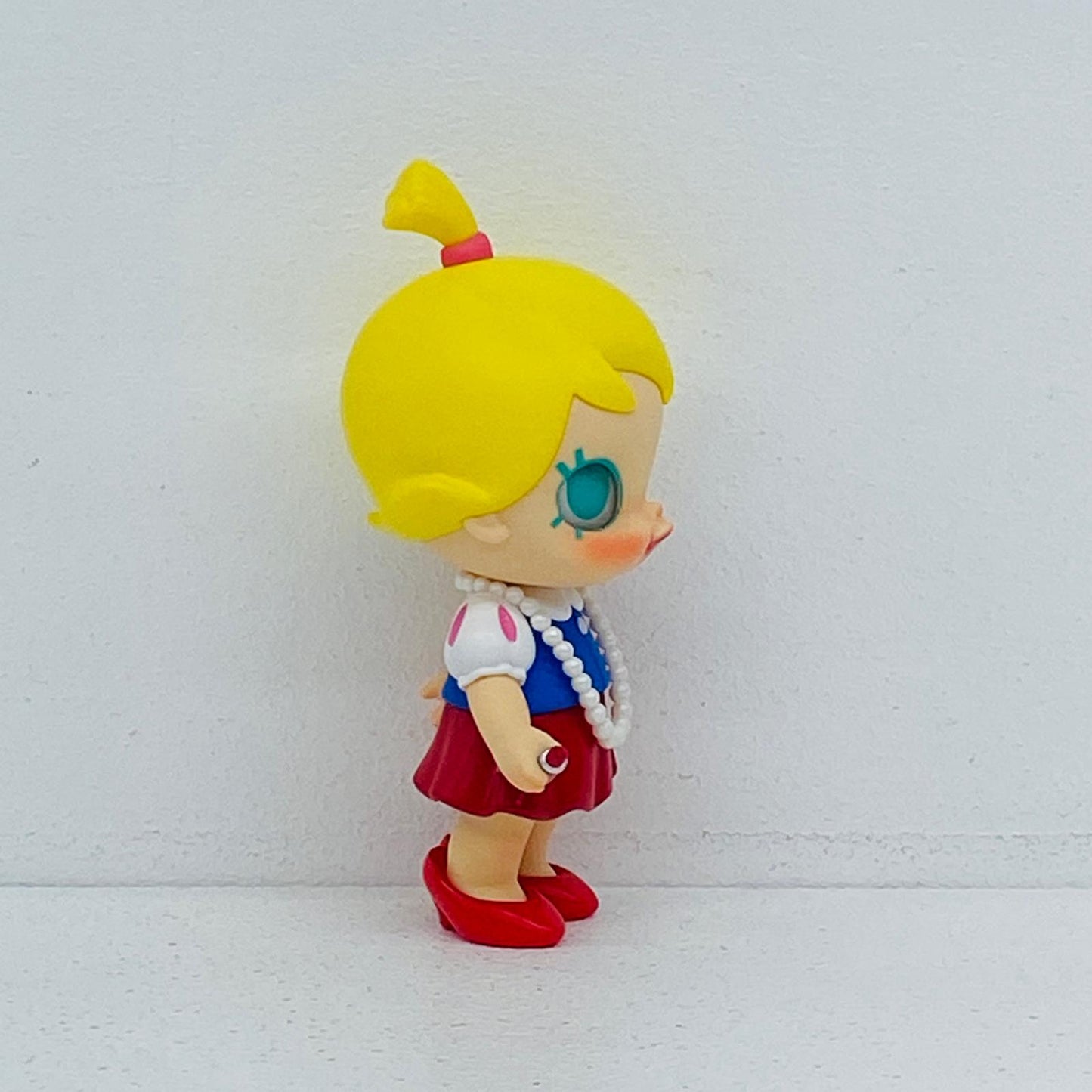 フィギュア Being a Lady 「POPMART Baby Molly When I was Three!シリーズ」 Being a Lady【フィギュア】【加古川物流】