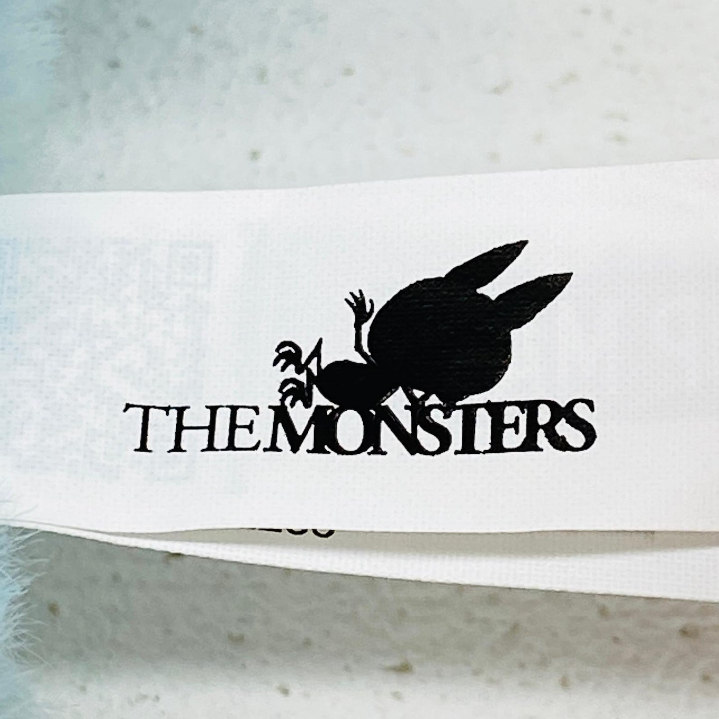 ぬいぐるみ HOPE「THE MONSTERS Big into Energy シリーズ ぬいぐるみペンダント」POPMART HOPE THE MONSTERS Big into Energy ぬいぐるみペンダント【加古川物流】