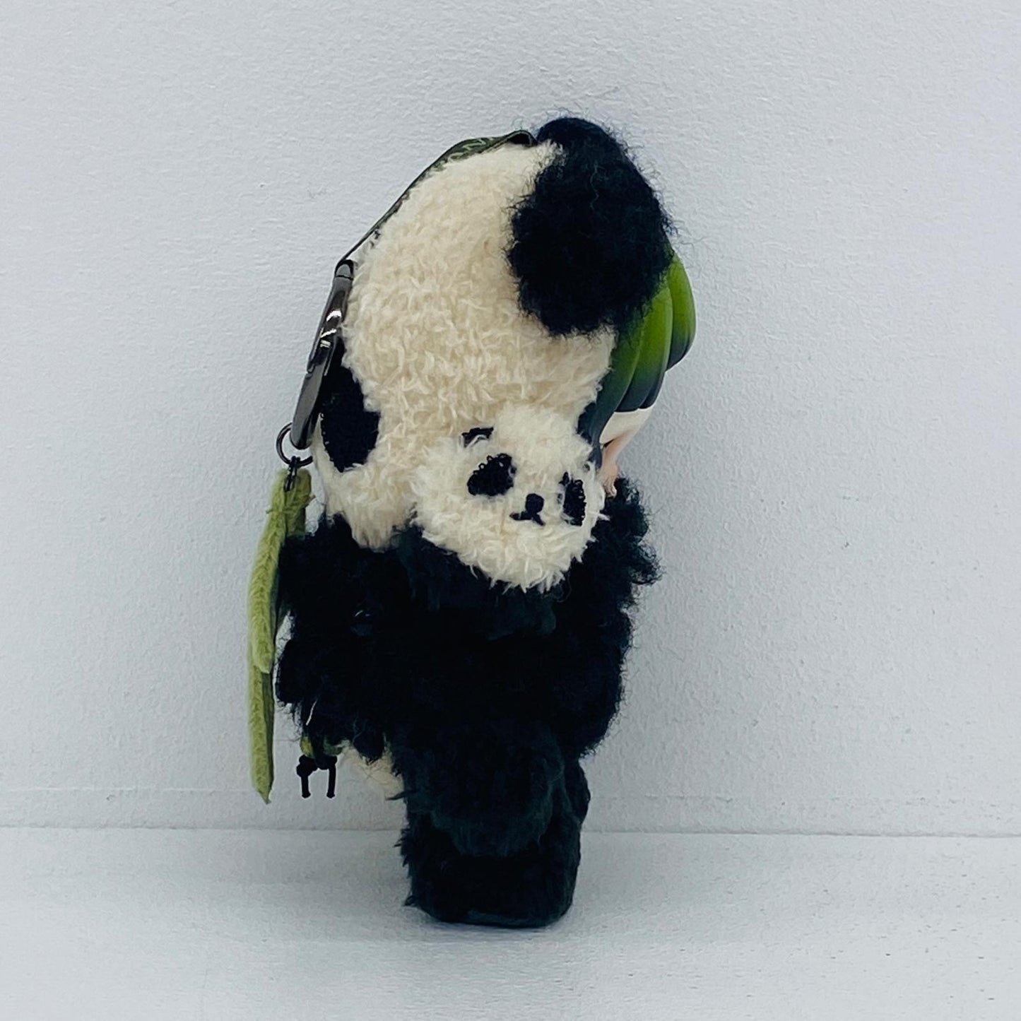 ぬいぐるみ SKULLPANDA Lazy Panda Plush Doll Pendant（ぬいぐるみマスコット） POPMART SKULLPANDA Lazy Panda Plush Doll Pendant【加古川物流】