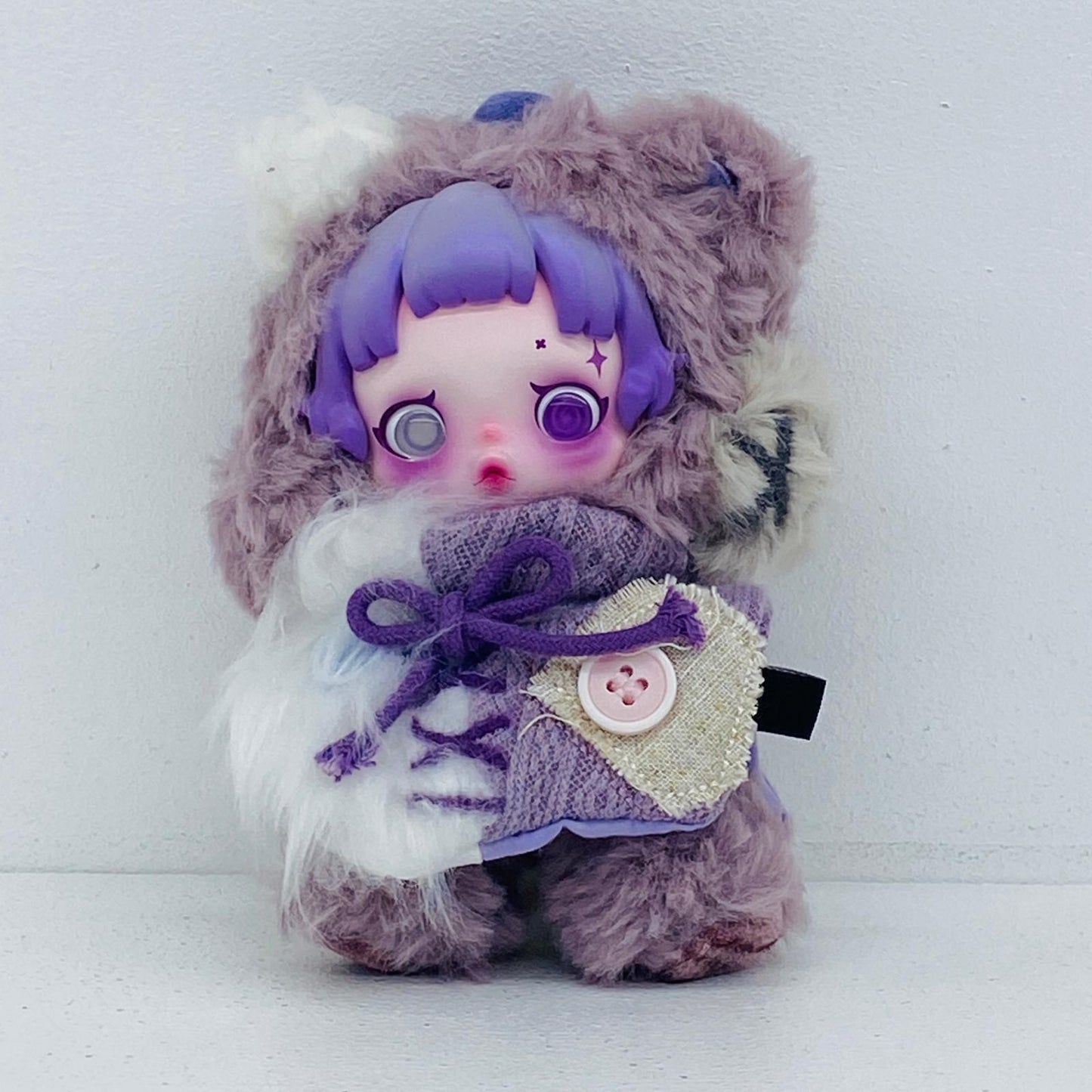 ぬいぐるみ Ratty Bear「SKULLPANDA You Found Me! シリーズ ぬいぐるみペンダント」 Ratty Bear SKULLPANDA You Found Me! ぬいぐるみペンダント【加古川物流】