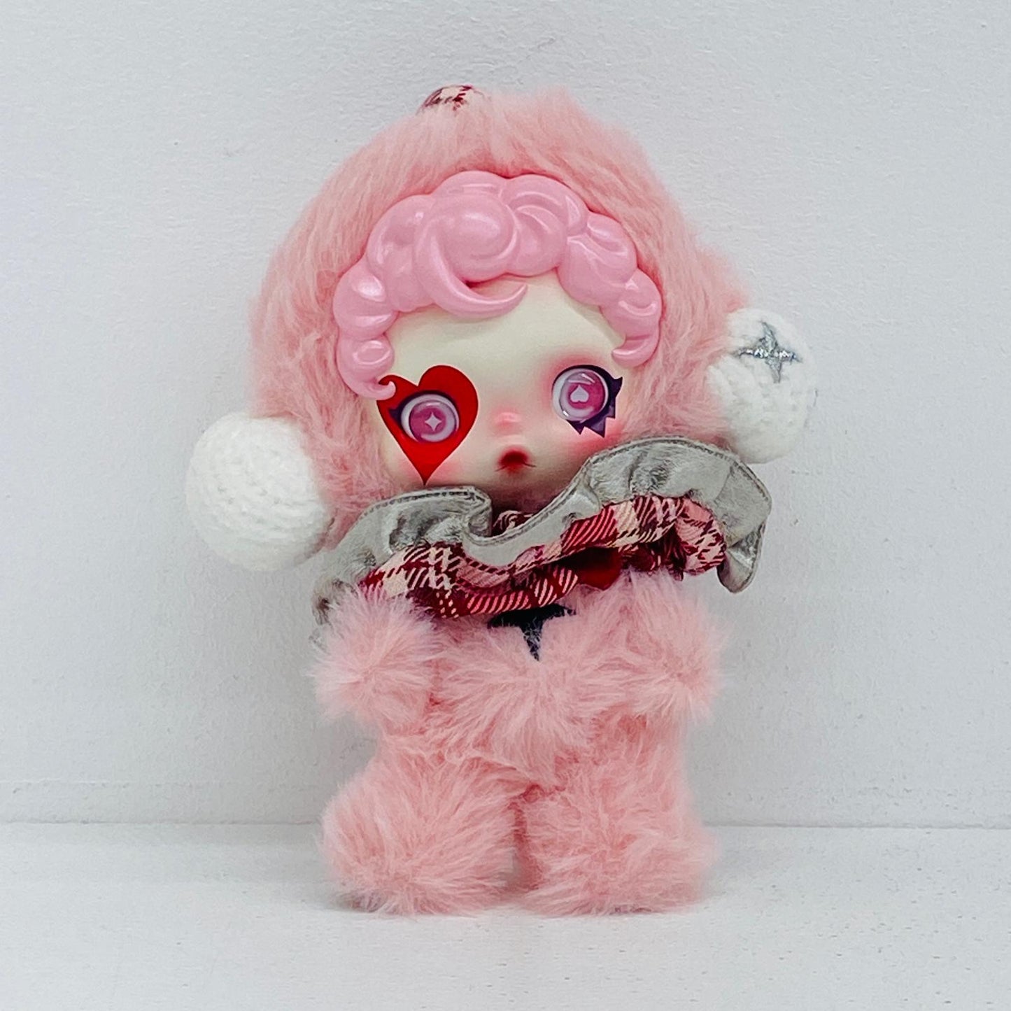 ぬいぐるみ Rhapsody「SKULLPANDA Winter Symphony シリーズ ぬいぐるみペンダント」 Rhapsody SKULLPANDA Winter Symphony ぬいぐるみペンダント【加古川物流】