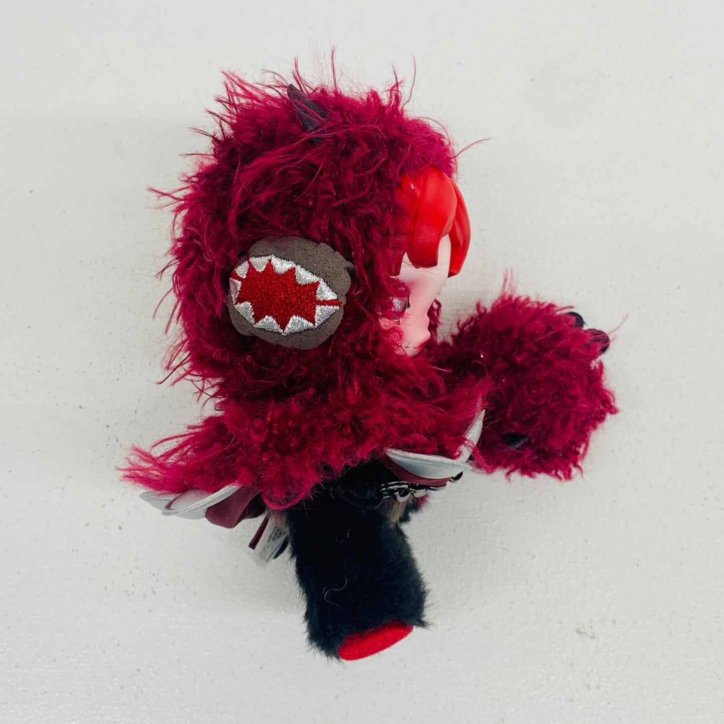 ぬいぐるみ Chomp「SKULLPANDA You Found Me! シリーズ ぬいぐるみペンダント」 Chomp SKULLPANDA You Found Me! ぬいぐるみペンダント【加古川物流】