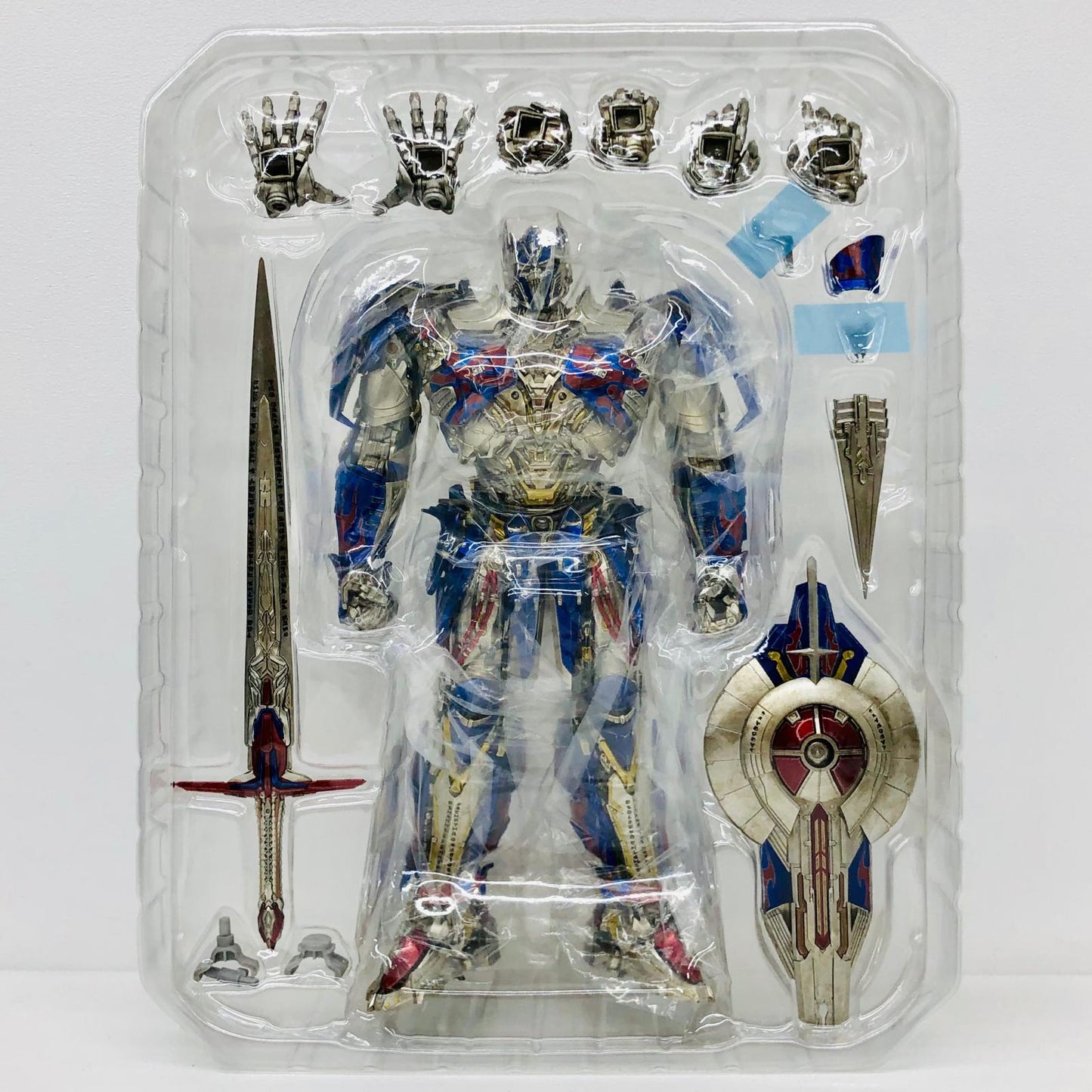フィギュア DLXOptimusPrime-DLXオプティマスプライム-「トランスフォーマー/最後の騎士王」アクションフィギュア オプティマスプライム DLX【フィギュア】【加古川物流】