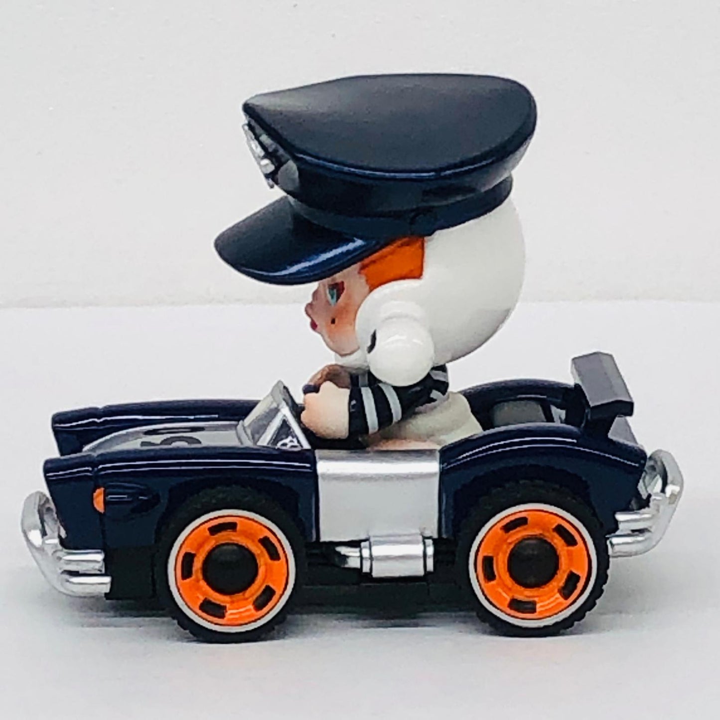 フィギュア SKULLPANDA VINTAGE POLICE CAR 「POPMART POPCAR Super Track シリーズ」 SKULLPANDA VINTAGE POLICE CAR POPCAR Super Track シリーズ【フィギュア】【加古川物流】
