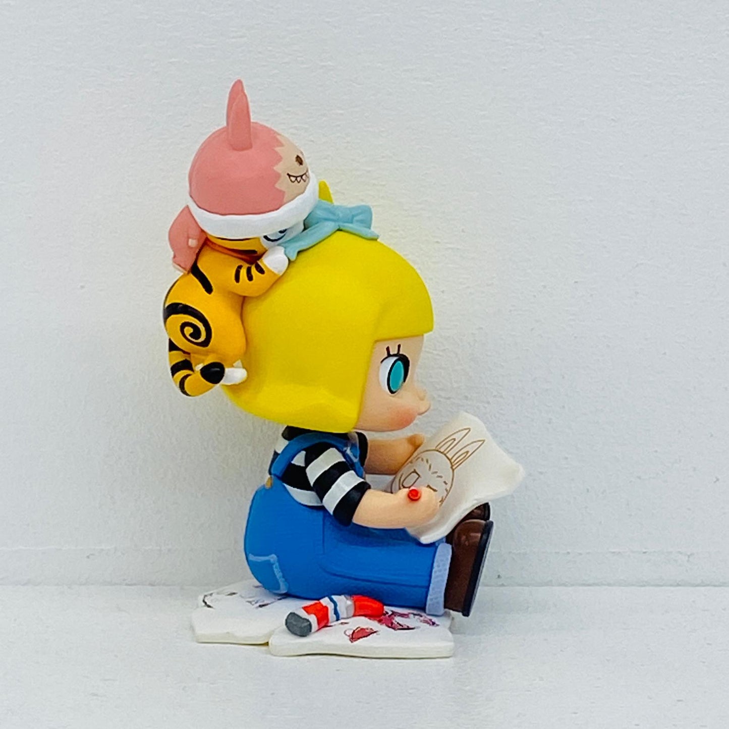 フィギュア Painter's Help Molly Finding MOKOKO シリーズ Painter's Help Molly Finding MOKOKO【フィギュア】【加古川物流】