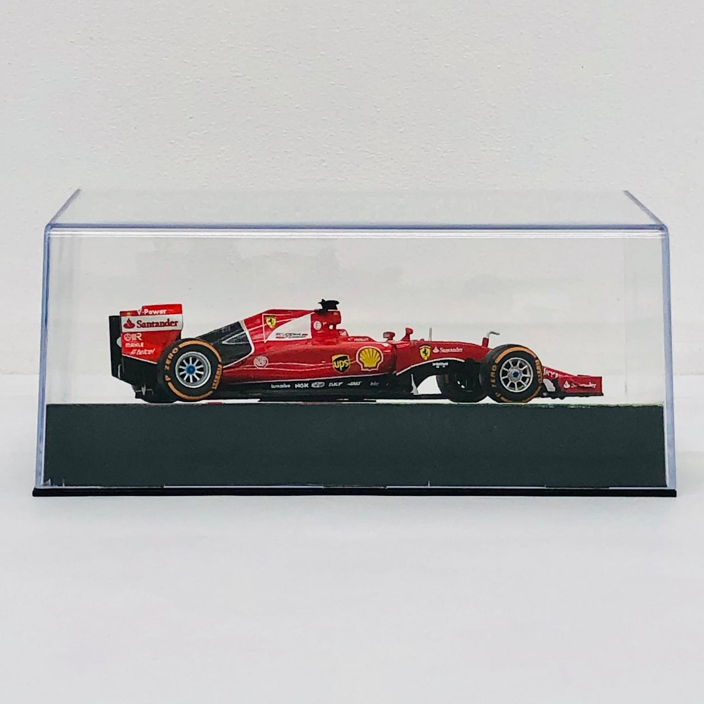 おもちゃ・玩具 [単品] 1/43 FERRARI SF15 T 2015 Shell #5(レッド) 「F1マシンコレクション全国版」 第9号同梱品 FERRARI SF15 T 2015 Shell #5 1/43スケール 9【加古川物流】