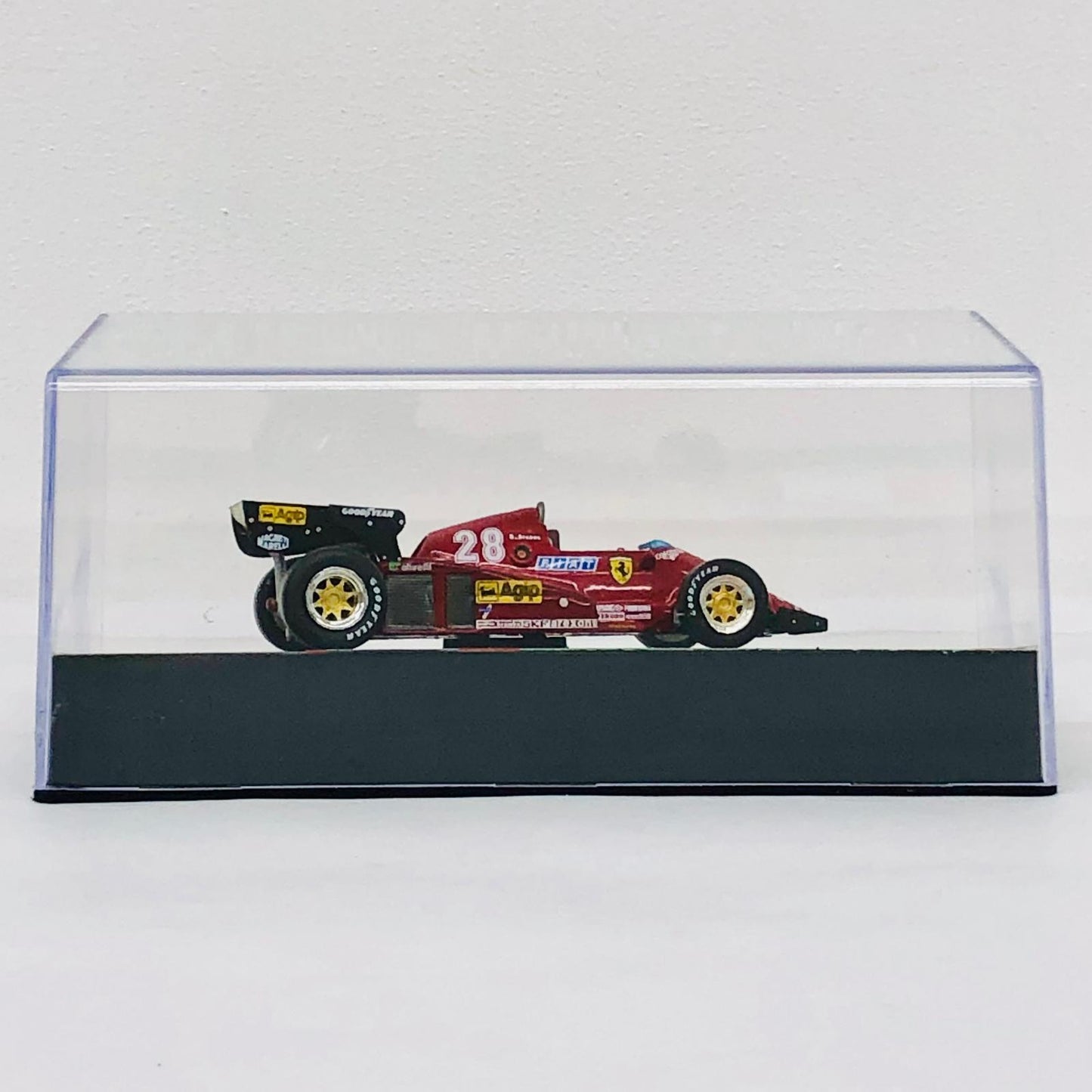 おもちゃ・玩具 [単品] 1/43 FERRARI 126 C3 1983 Agip #28(レッド) 「F1マシンコレクション全国版 第66号」 同梱品 FERRARI 126 C3 1983 Agip #28 1/43スケール 66【加古川物流】