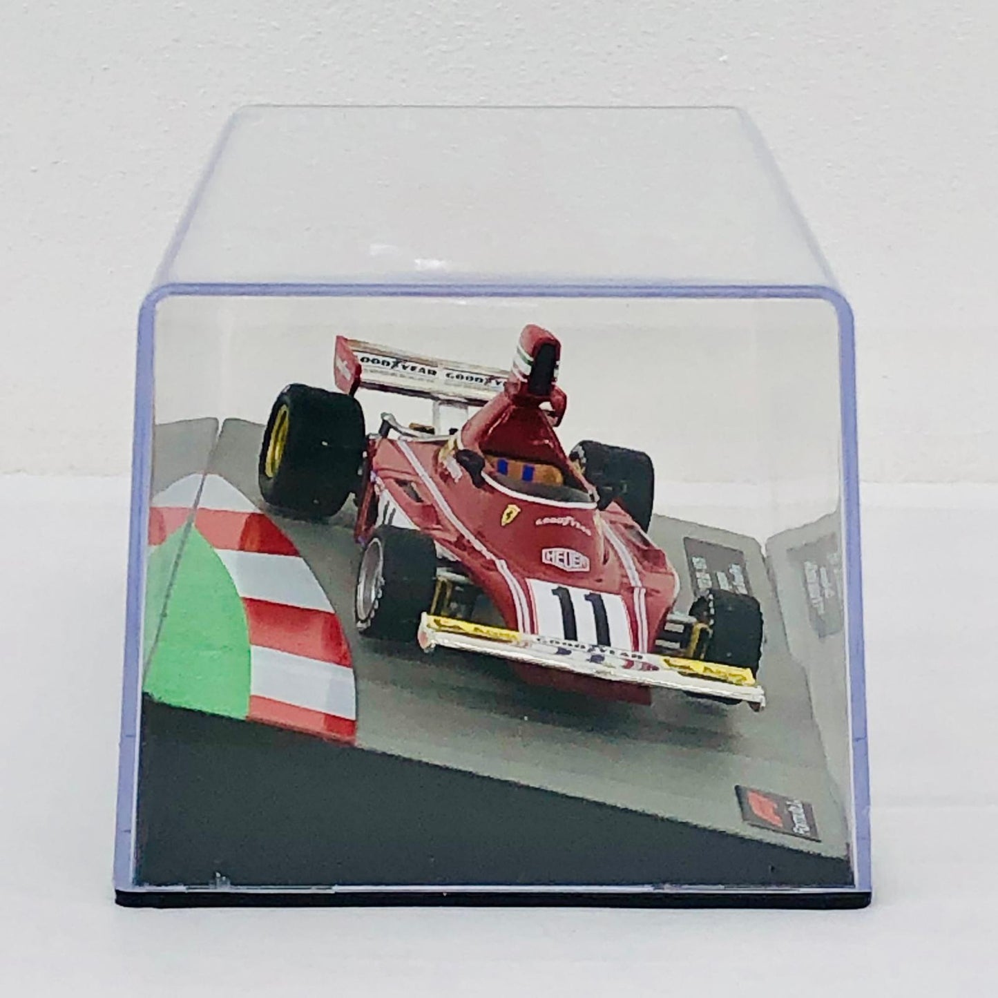 おもちゃ・玩具 [単品] 1/43 FERRARI 312 B3 1975 Brazilian Grand Prix Agip #11(レッド×シルバー×ホワイト) 「F1マシンコレクション全国版」 第53号同梱品 FERRARI 312 B3 1975 Brazilian Grand Prix Agip #11 1/43スケール 53【加古川物流】