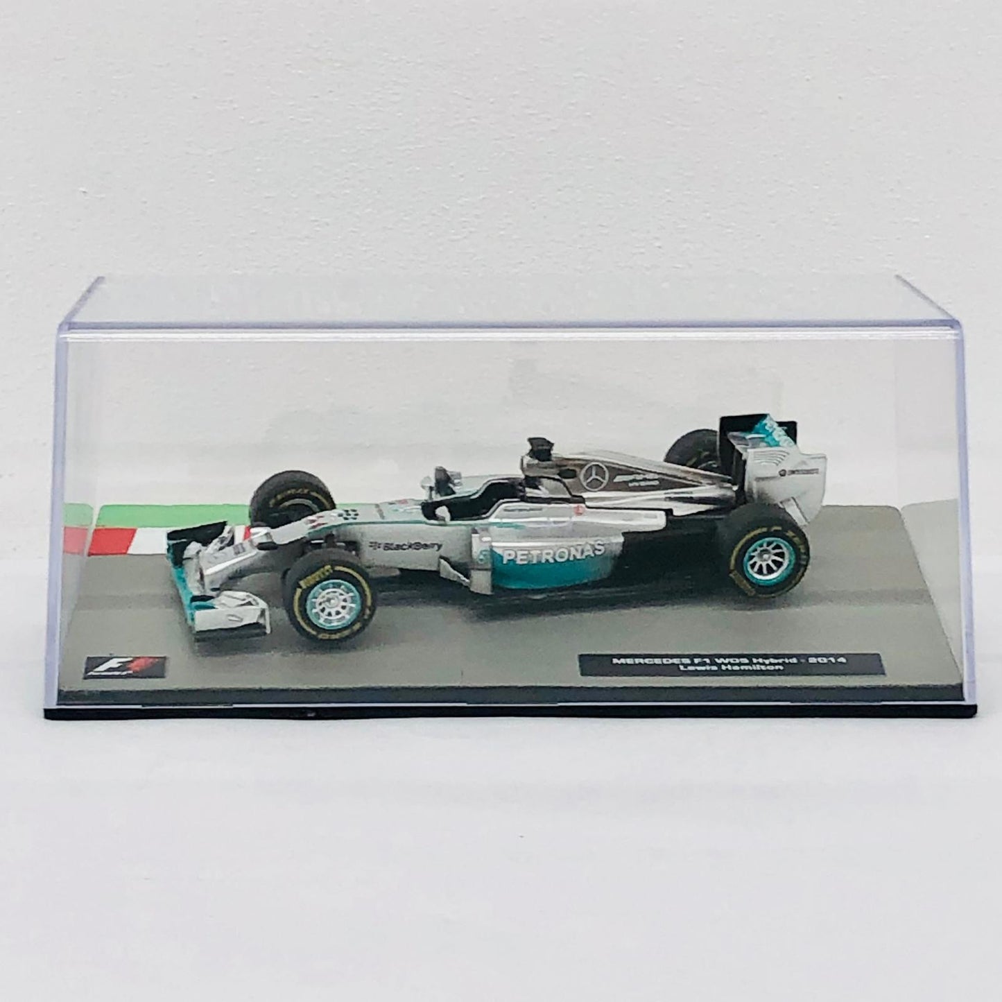 おもちゃ・玩具 [単品] 1/43 メルセデス F1 W05 Hybrid 2014 #14 PETRONAS(シルバー×グリーン) 「F1マシンコレクション全国版」 第18号同梱品 メルセデス F1 W05 Hybrid 2014 #14 1/43スケール 18【加古川物流】