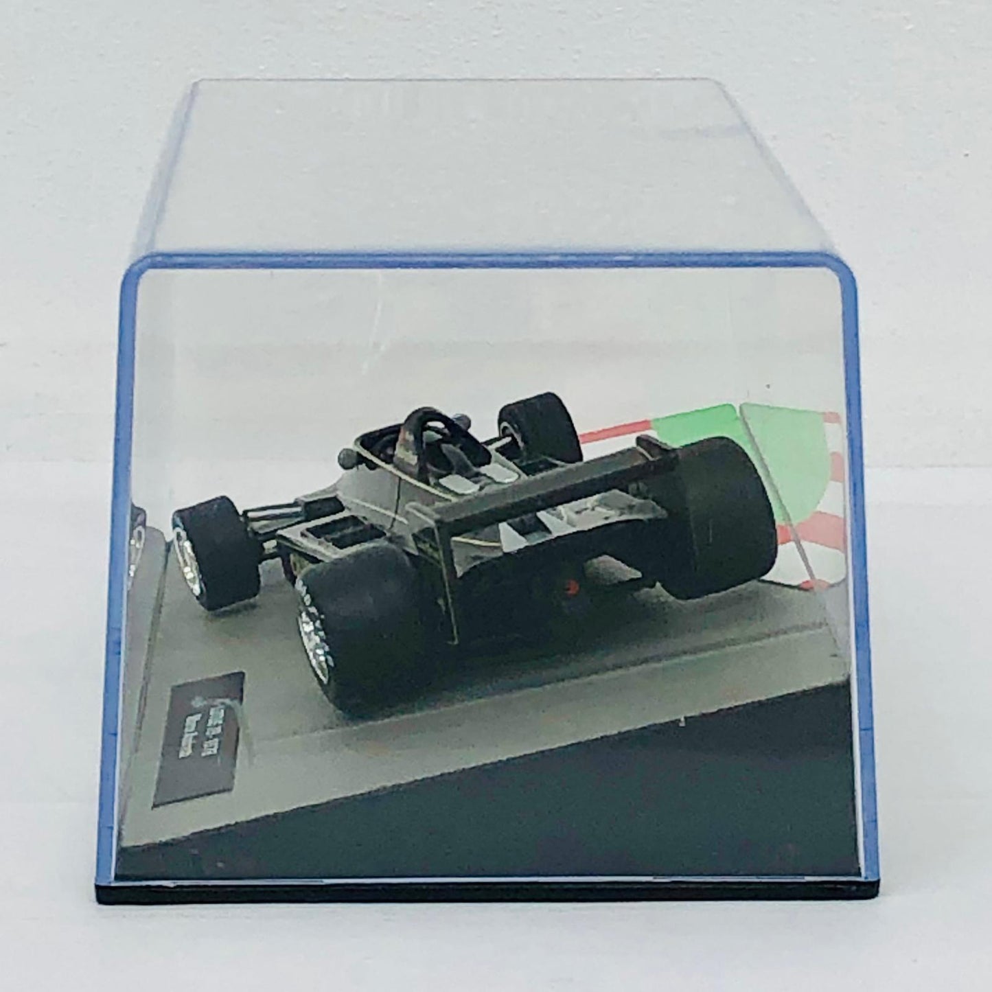 おもちゃ・玩具 [単品] 1/43 LOTUS79-1978 Mario AnDretti OLYMPUS #5(ブラック×ゴールド) 「F1マシンコレクション全国版」 第21号同梱品 LOTUS79-1978 OLYMPUS #5 1/43スケール 21【加古川物流】