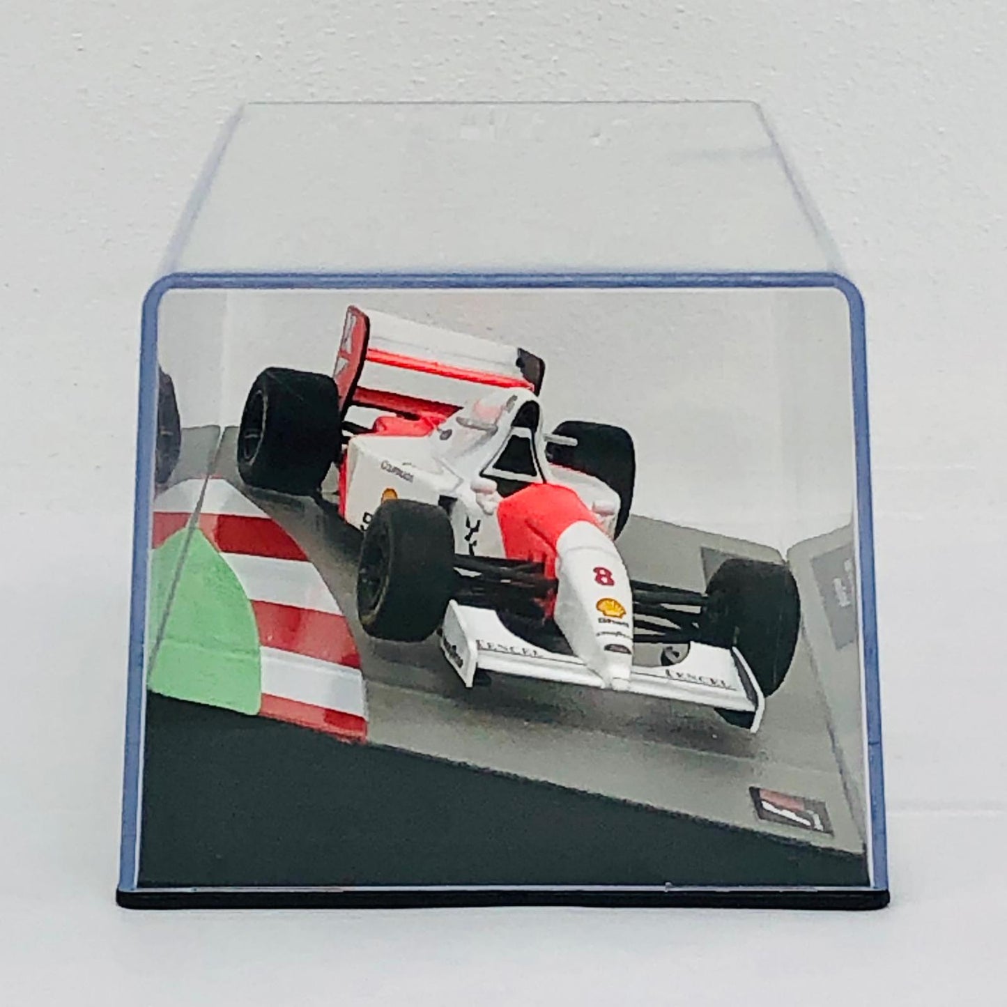 おもちゃ・玩具 [単品] 1/43 McLAREN MP 4/8-1993 Ayrtin Senna Shell #8(ホワイト×レッド) 「F1マシンコレクション全国版」 第19号同梱品 McLAREN MP 4/8-1993 Ayrtin Senna Shell #8 1/43スケール 19【加古川物流】