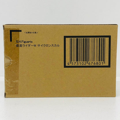 フィギュア [単品]S.H.Figuarts(真骨彫製法)仮面ライダーWサイクロンスカル「Blu-ray劇場版風都探偵仮面ライダースカルの肖像」同梱品 (真骨彫製法)仮面ライダーWサイクロンスカル S.H.Figuarts【フィギュア】【加古川物流】