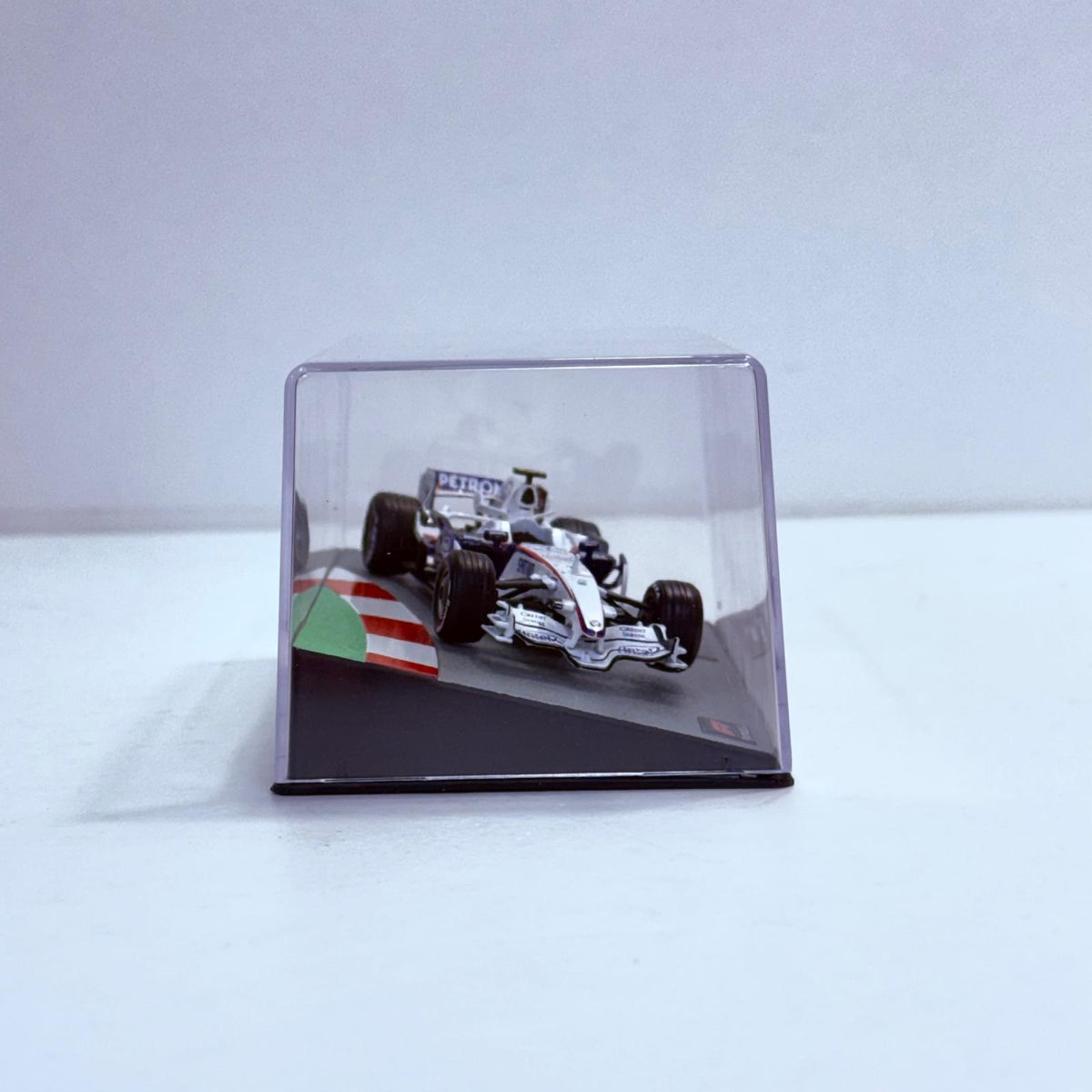 おもちゃ・玩具 [単品] 1/43 BMW SAUBER F1.08 2008 intel(ホワイト×ネイビー×レッド) 「F1マシンコレクション全国版 第45号」 同梱品 BMW SAUBER F1.08 2008 intel(ホワイト×ネイビー×レッド) 1/43スケール 第45号同梱品【加古川物流】