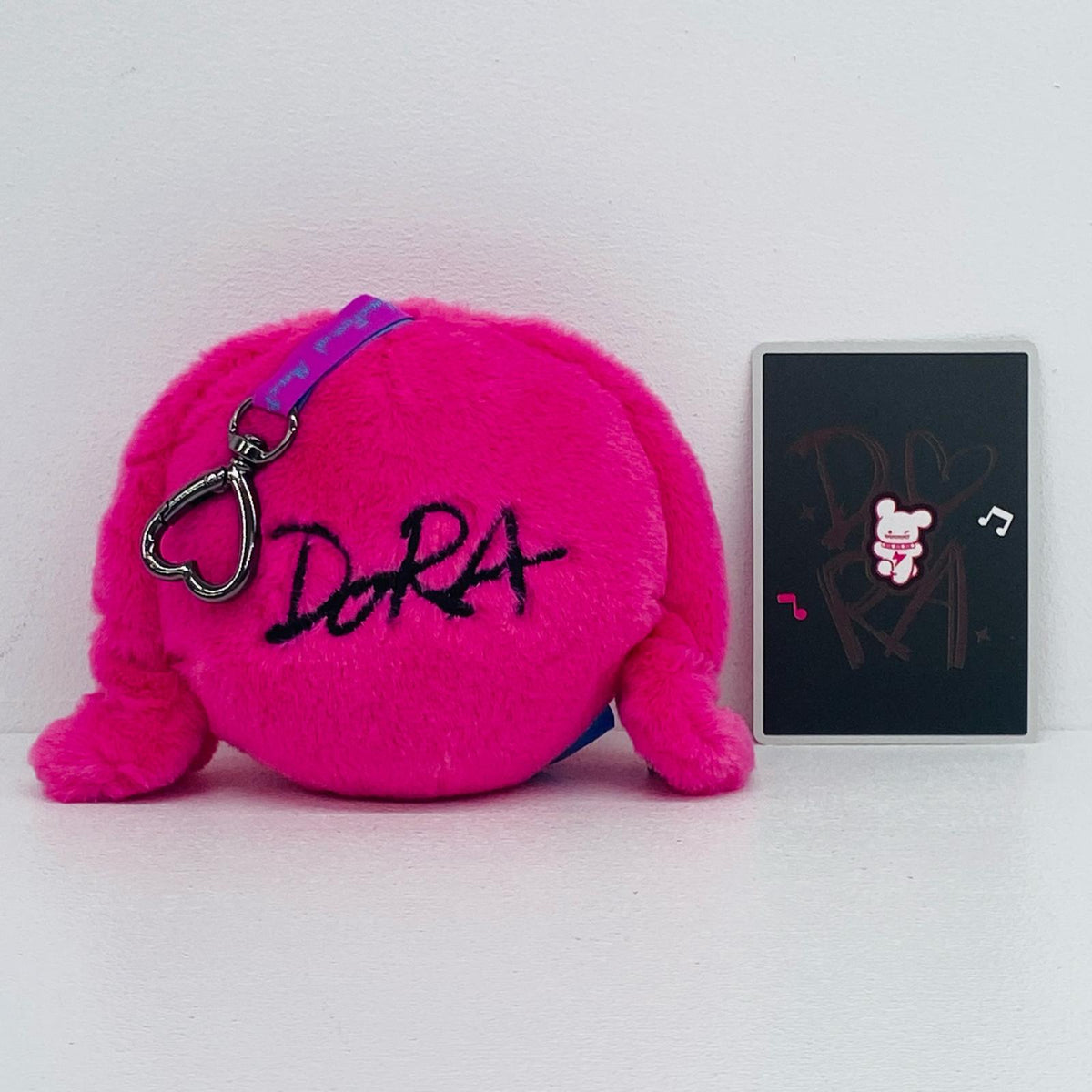 ぬいぐるみ DORA music festival ぬいぐるみ ピンク ピンク DORA music festival ぬいぐるみ【加古川物流】