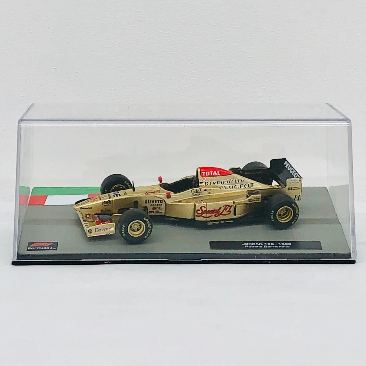 おもちゃ・玩具 [単品] 1/43 JORDAN 196 1996 #11 ルーベンス・バリチェロ(ゴールド×レッド) 「F1マシンコレクション全国版 103」 同梱品 JORDAN 196 1996 #11 1/43スケール 103【加古川物流】