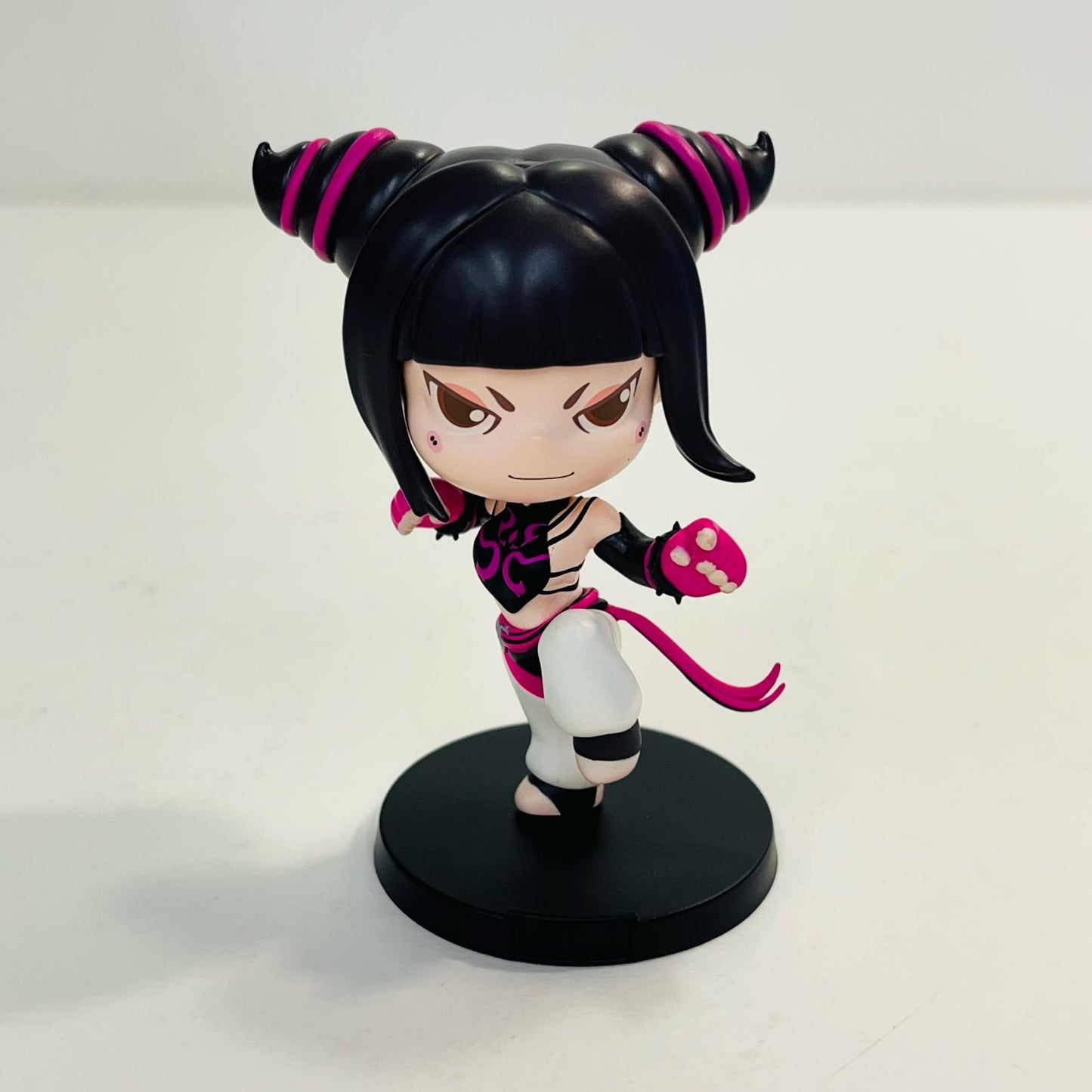 フィギュア ジュリ「POPMART ストリート ファイター シリーズ」 ジュリ「POPMART ストリート ファイター シリー ストリート ファイター シリーズ【フィギュア】【加古川物流】