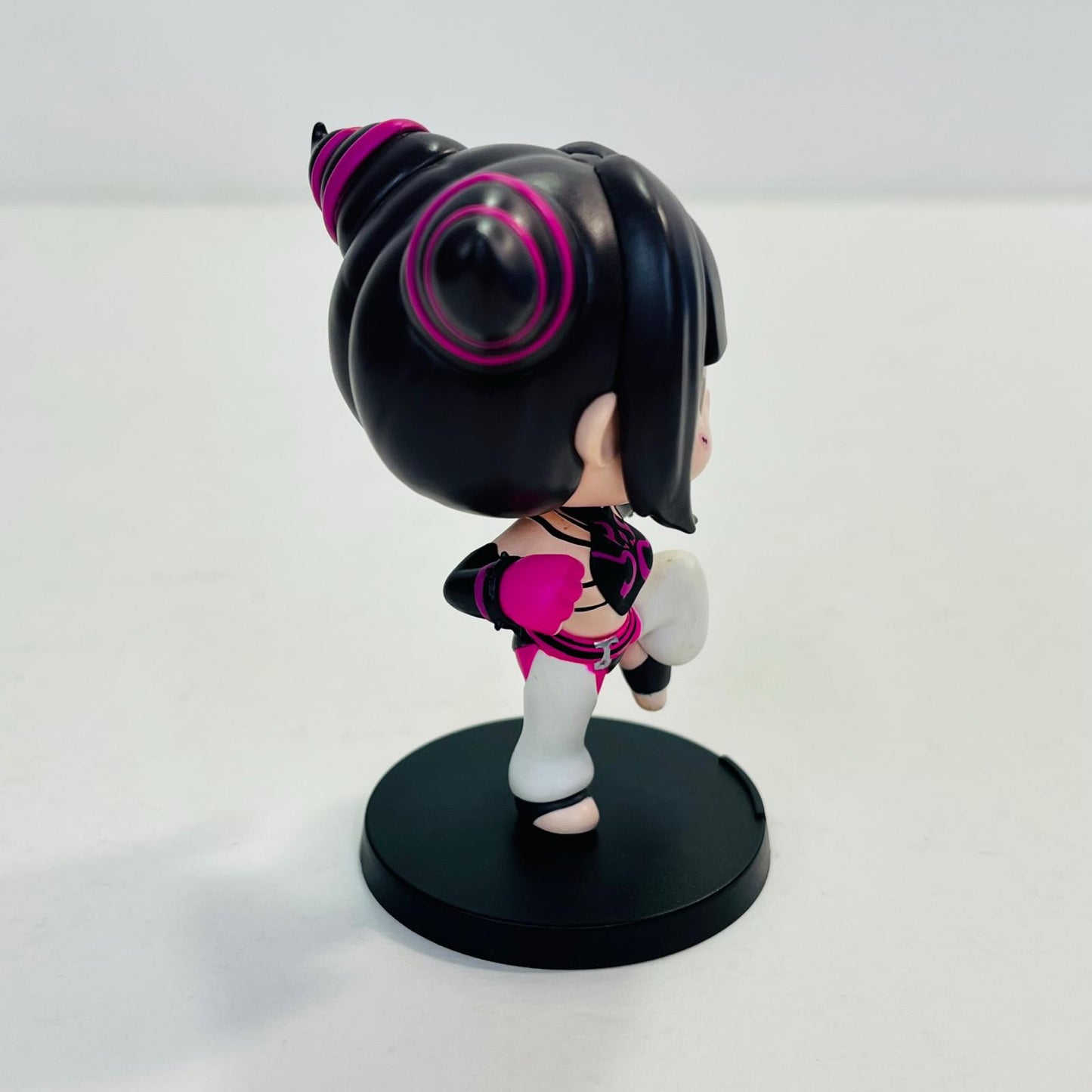 フィギュア ジュリ「POPMART ストリート ファイター シリーズ」 ジュリ「POPMART ストリート ファイター シリー ストリート ファイター シリーズ【フィギュア】【加古川物流】