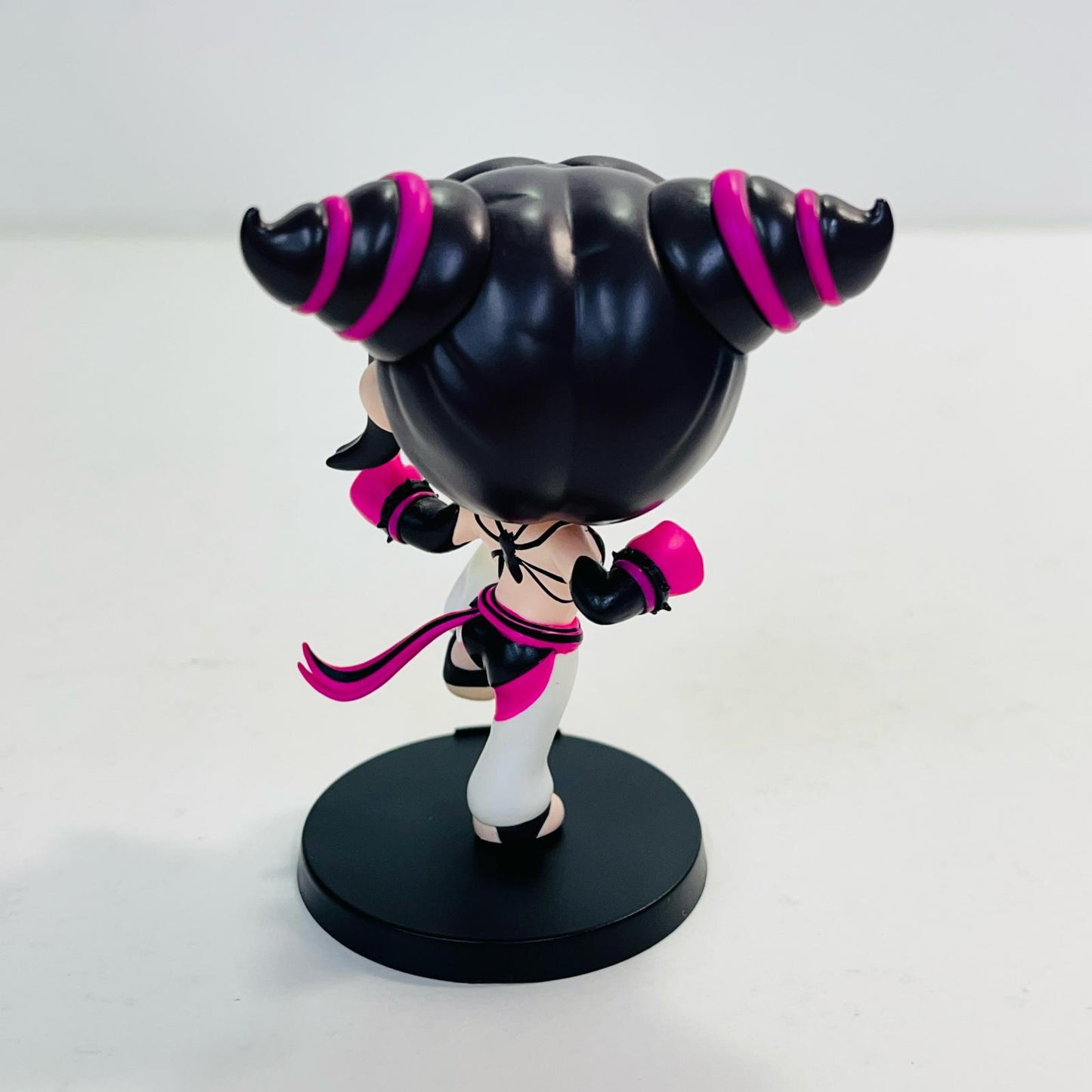フィギュア ジュリ「POPMART ストリート ファイター シリーズ」 ジュリ「POPMART ストリート ファイター シリー ストリート ファイター シリーズ【フィギュア】【加古川物流】