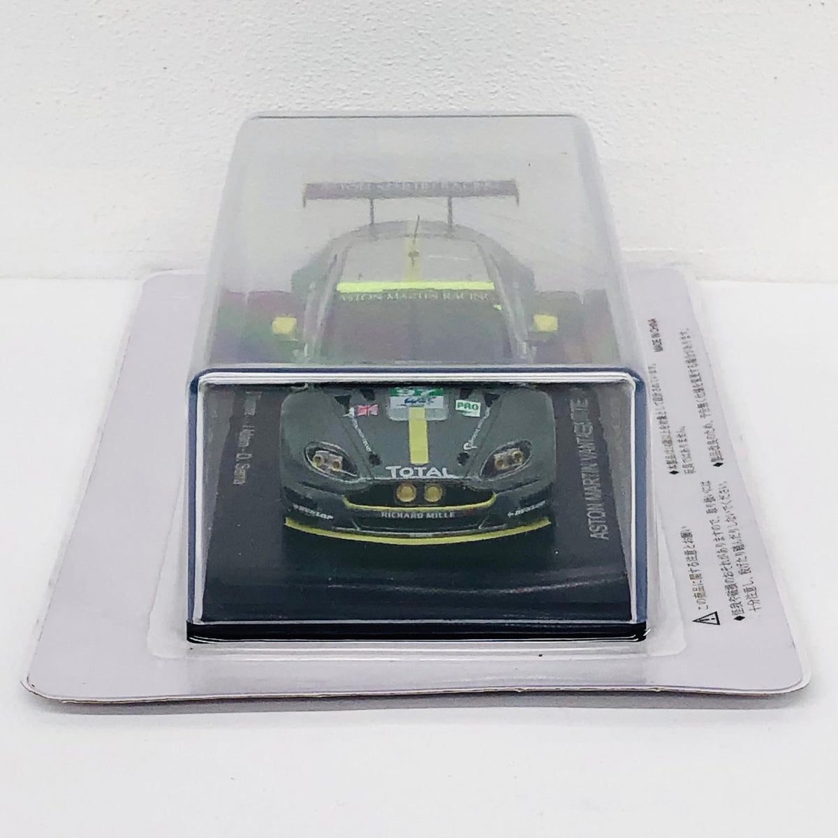 おもちゃ・玩具 [単品] 1/43 ASTON MARTIN V8 VANTAGE GTE Le Mans 2017 #97(メタリックグリーン×イエロー×シルバー) 「ル・マン24時間レースカーコレクション VOL.10」 同梱品 ASTON MARTIN V8 VANTAGE GTE Le Mans 2017 1/43スケール【加古川物流】