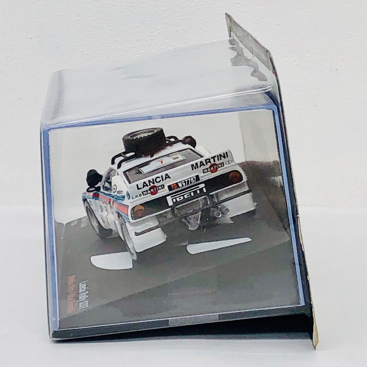 おもちゃ・玩具 [単品] 1/43 Lancia Rally 037 Safari Rally 1984 MARTINI #7(ホワイト×レッド×ブルー) 「ラリーカーコレクション」 12号同梱品 Lancia Rally 037 Safari Rally 1984 MARTINI 1/43スケール【加古川物流】