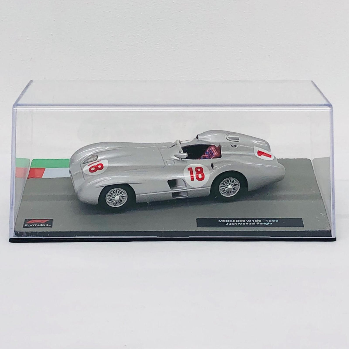おもちゃ・玩具 [単品] 1/43 MERCEDES W196 1955 Juan Manual Fangio #18(シルバー) 「F1マシンコレクション全国版 58」 同梱品 MERCEDES W196 1955 Juan Manual Fangio 1/43スケール【加古川物流】