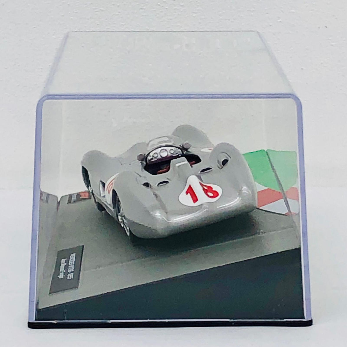 おもちゃ・玩具 [単品] 1/43 MERCEDES W196 1955 Juan Manual Fangio #18(シルバー) 「F1マシンコレクション全国版 58」 同梱品 MERCEDES W196 1955 Juan Manual Fangio 1/43スケール【加古川物流】