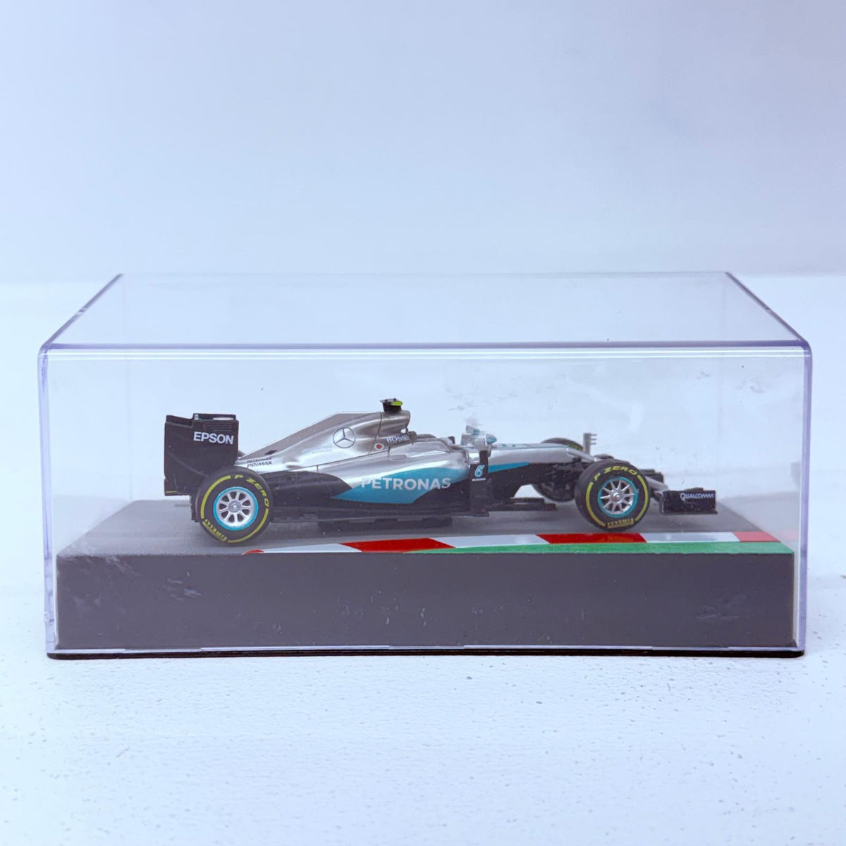 おもちゃ・玩具 [単品] 1/43 MERCEDES F1 W07 Hybrid 2016 Nico Rosberg #6(シルバー×グリーン) 「F1マシンコレクション全国版 65」 同梱品 MERCEDES F1 W07 Hybrid 2016 Nico Rosberg 1/43スケール【加古川物流】