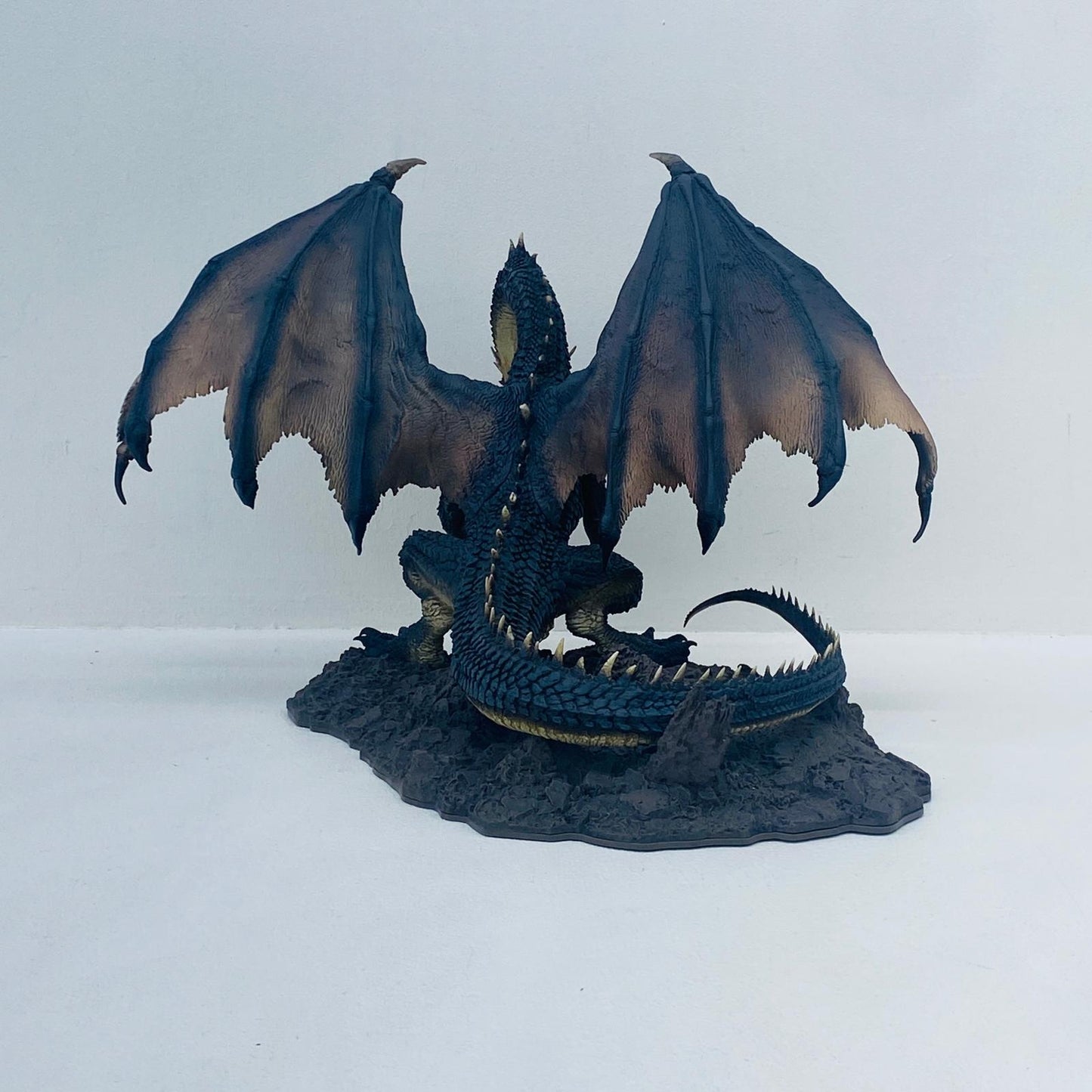 フィギュア 黒龍ミラボレアス「モンスターハンター」カプコンフィギュアビルダークリエイターズモデル 黒龍ミラボレアス カプコンフィギュアビルダー【フィギュア】【加古川物流】