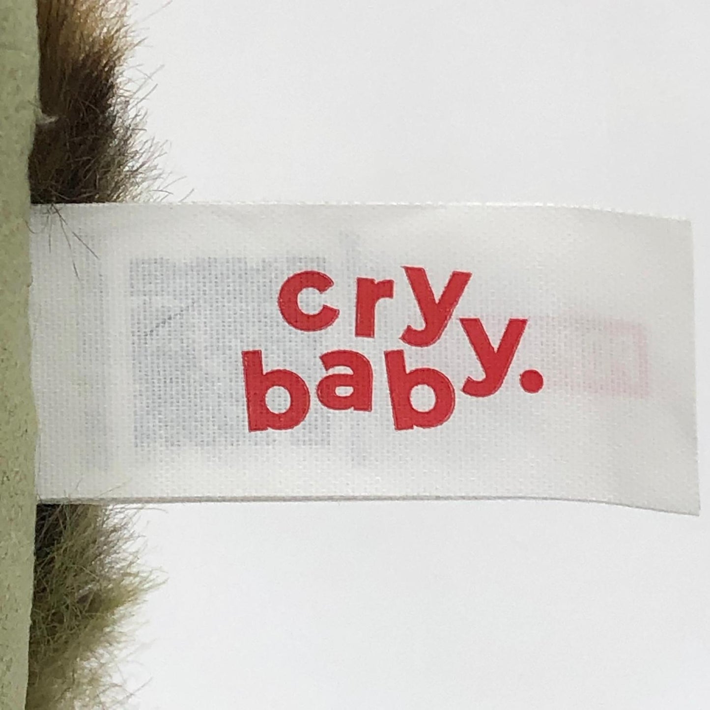 ぬいぐるみ Camo Cutie「CRYBABY Wild but Cutie Seriesビニールぬいぐるみペンダント」 POPMART Camo Cutie CRYBABY Wild but Cutie Seriesビニールぬいぐるみペンダント【加古川物流】