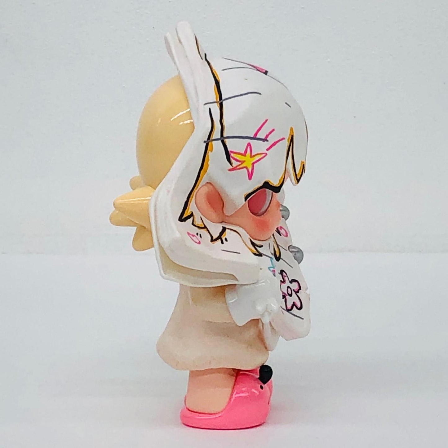フィギュア LONG HAIR 「POPMART Zsiga Under the Sun シリーズ」 LONG HAIR Zsiga Under the Sun シリーズ【フィギュア】【加古川物流】