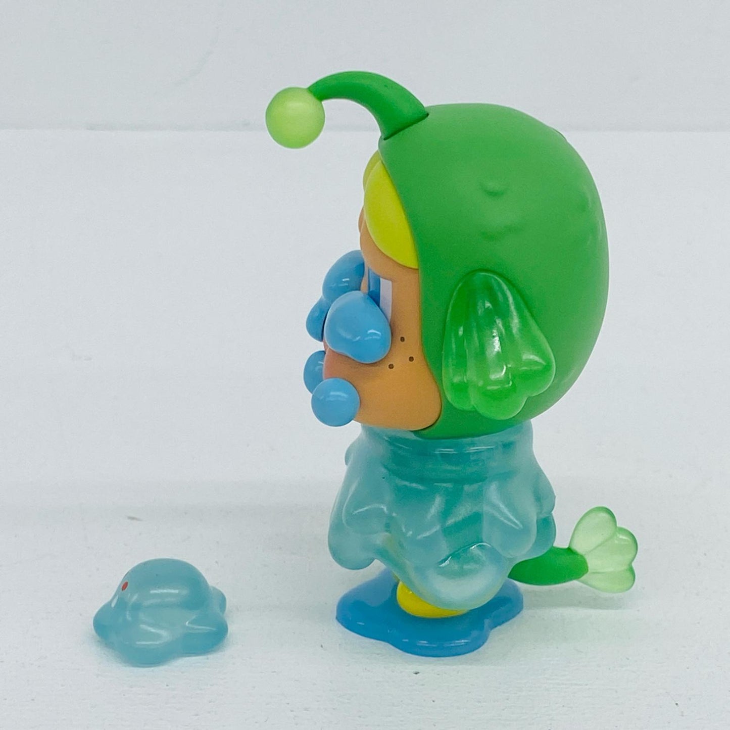 フィギュア SEA MONSTER 「POPMART Crybaby Monster Tears シリーズ」 SEA MONSTER Crybaby Monster Tears シリーズ【フィギュア】【加古川物流】