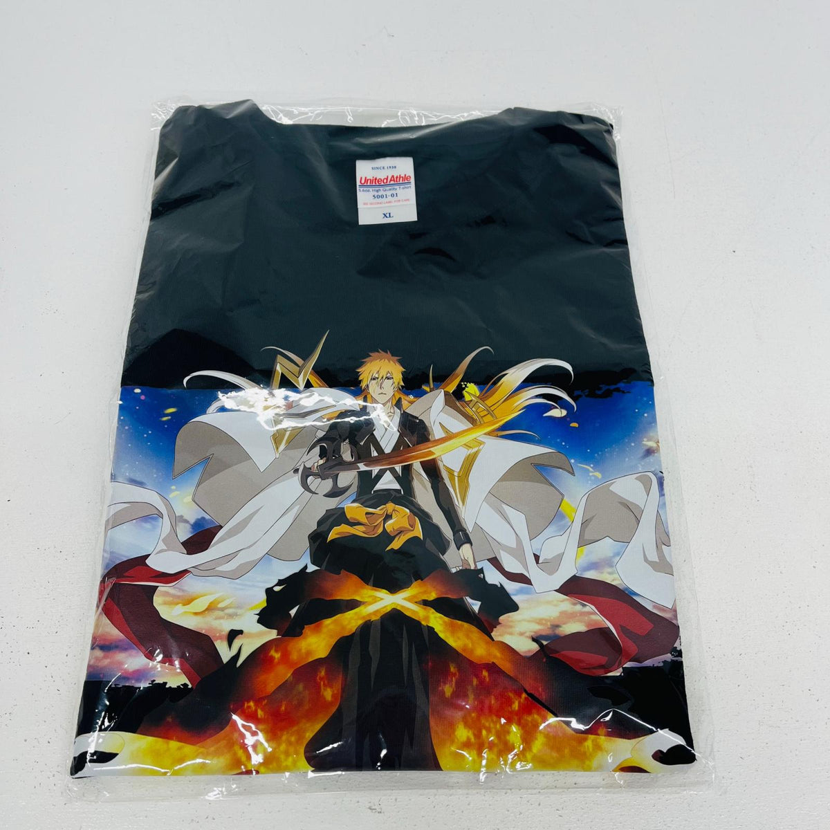 その他ホビー BLEACH Brave Souls 10周年記念 オリジナルＴシャツ XLサイズ オリジナルTシャツ BLEACH Brave Souls 10周年記念【加古川物流】