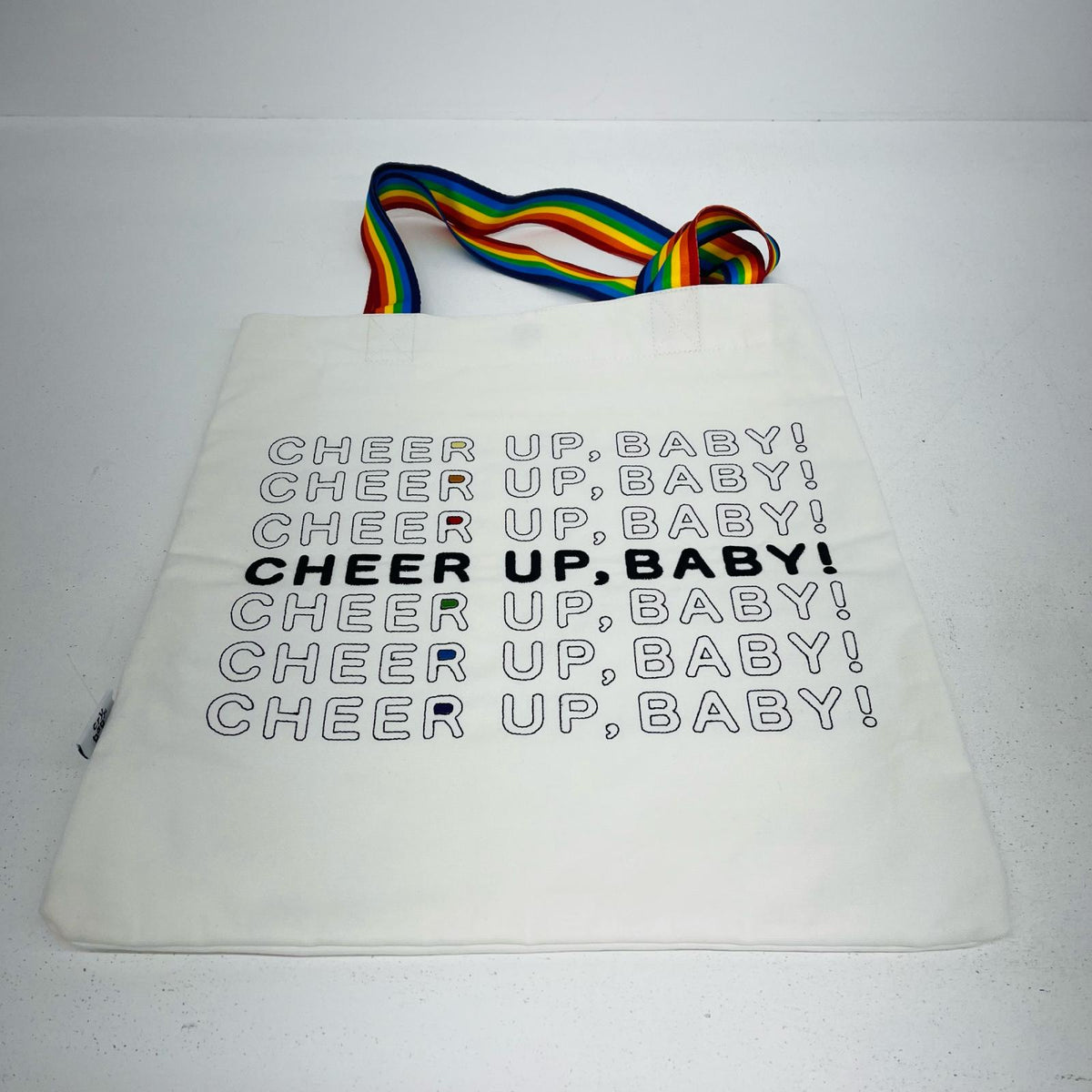 その他ホビー White Ver. CRYBABY CHEER UP BABY! シリーズ キャンバス キャンバスバッグWhite Ver. CRYBABY CHEER UP BABY! シリーズ【加古川物流】