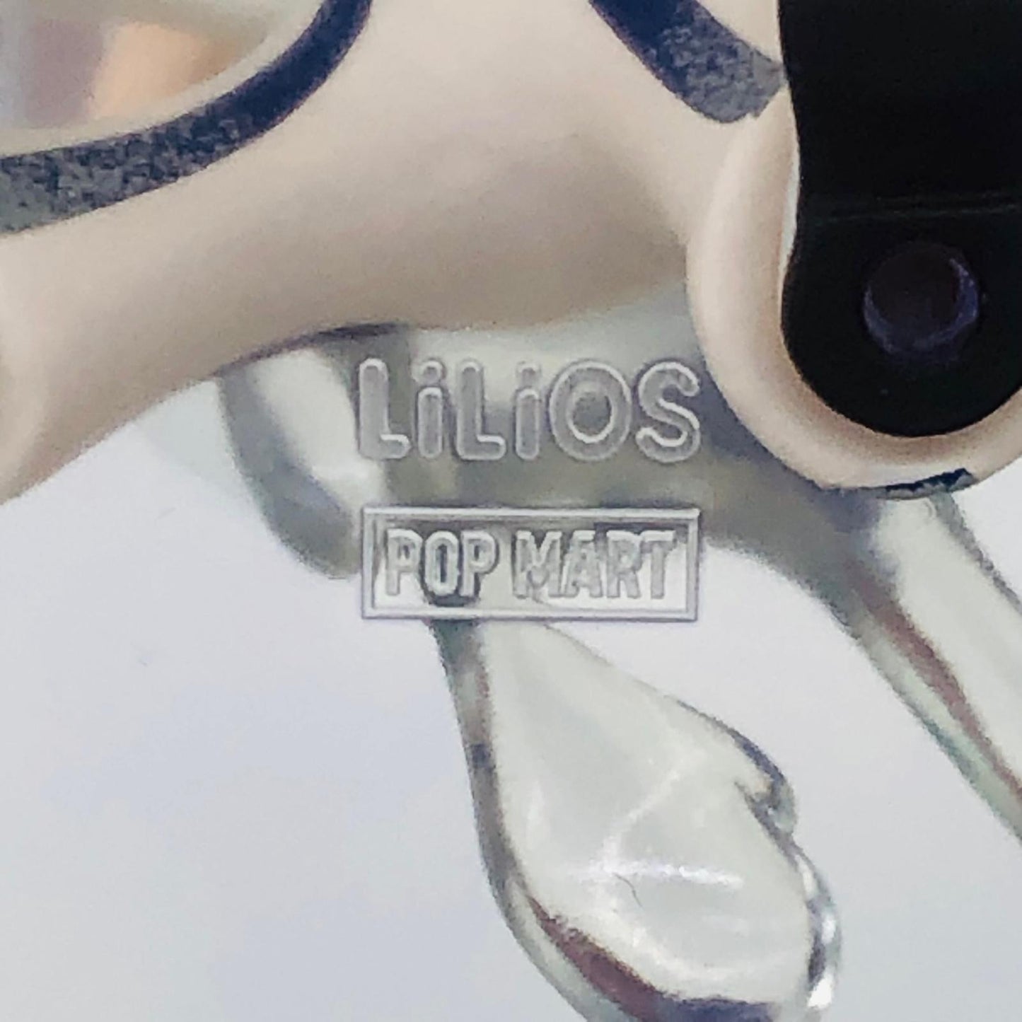 フィギュア LiLiOS 「POPMART Spotlight POPMART 13th Anniversary シリーズ」 LiLiOS【フィギュア】【加古川物流】