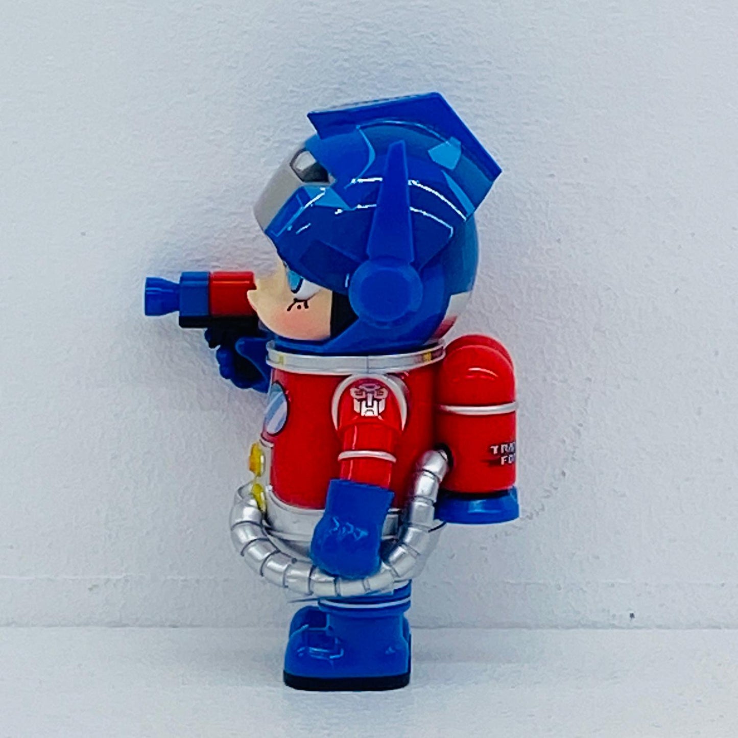 フィギュア Optimus Prime (BASIC) 「POPMART MEGA SPACE MOLLY 100% シリ－ズ」 Optimus Prime (BASIC) MEGA SPACE MOLLY 100%【フィギュア】【加古川物流】