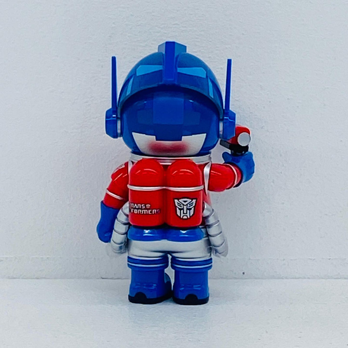 フィギュア Optimus Prime (BASIC) 「POPMART MEGA SPACE MOLLY 100% シリ－ズ」 Optimus Prime (BASIC) MEGA SPACE MOLLY 100%【フィギュア】【加古川物流】