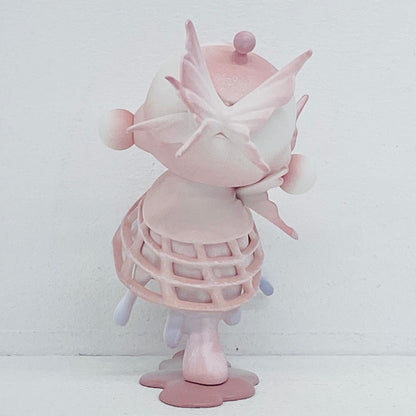 フィギュア Being a Butterfly 「POPMART SKULLPANDA The Paradox シリー Being a Butterfly SKULLPANDA The Paradox シリーズ【フィギュア】【加古川物流】