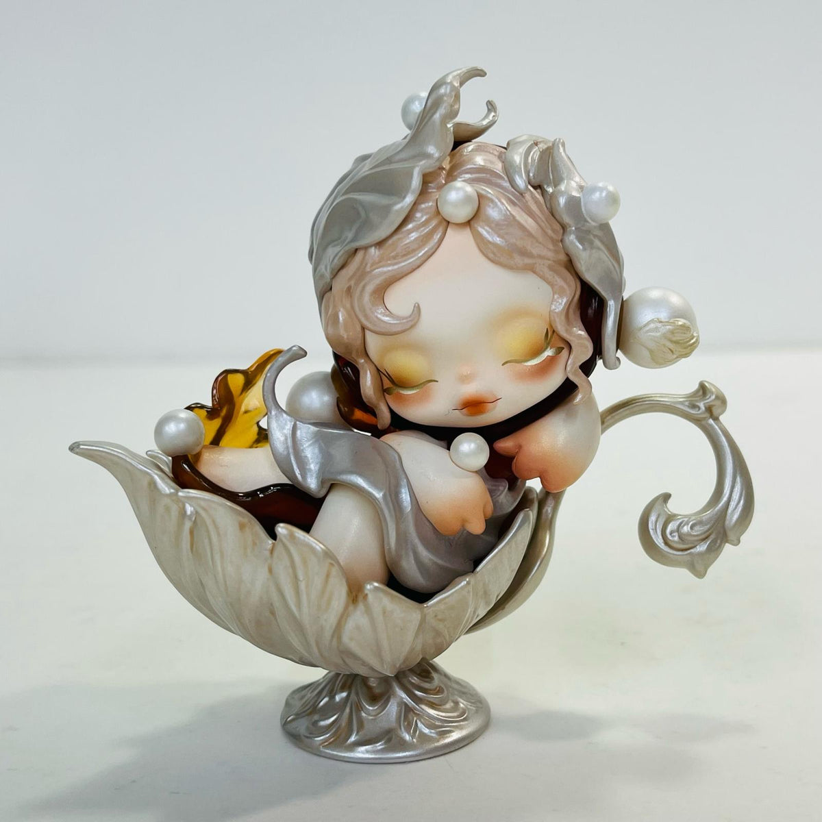 フィギュア 「POPMART SKULLPANDA The Feast Begins シリーズ PVCフィ The Gaddy Spoon SKULLPANDA The Feast Begins シリーズ【フィギュア】【加古川物流】