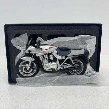 おもちゃ・玩具 1/12 スズキ GSX1100S 刀/ブライトシルバーメタリック スズキ GSX1100S 刀【加古川物流】