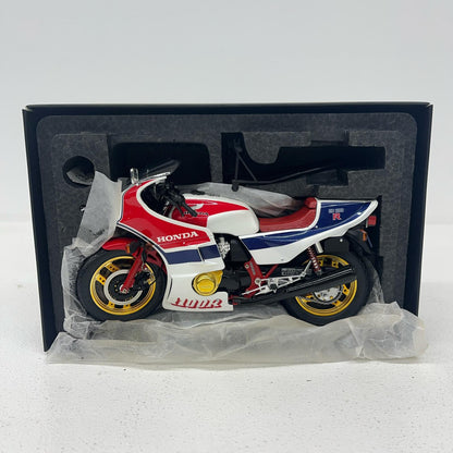 おもちゃ・玩具 1/12 HONDA CB1100RD(レッド×ホワイト×ブルー) [BH121] HONDA CB1100RD【加古川物流】