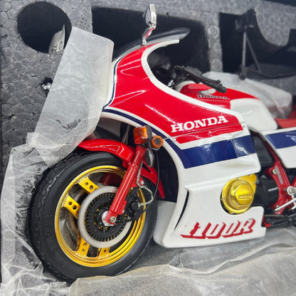 おもちゃ・玩具 1/12 HONDA CB1100RD(レッド×ホワイト×ブルー) [BH121] HONDA CB1100RD【加古川物流】