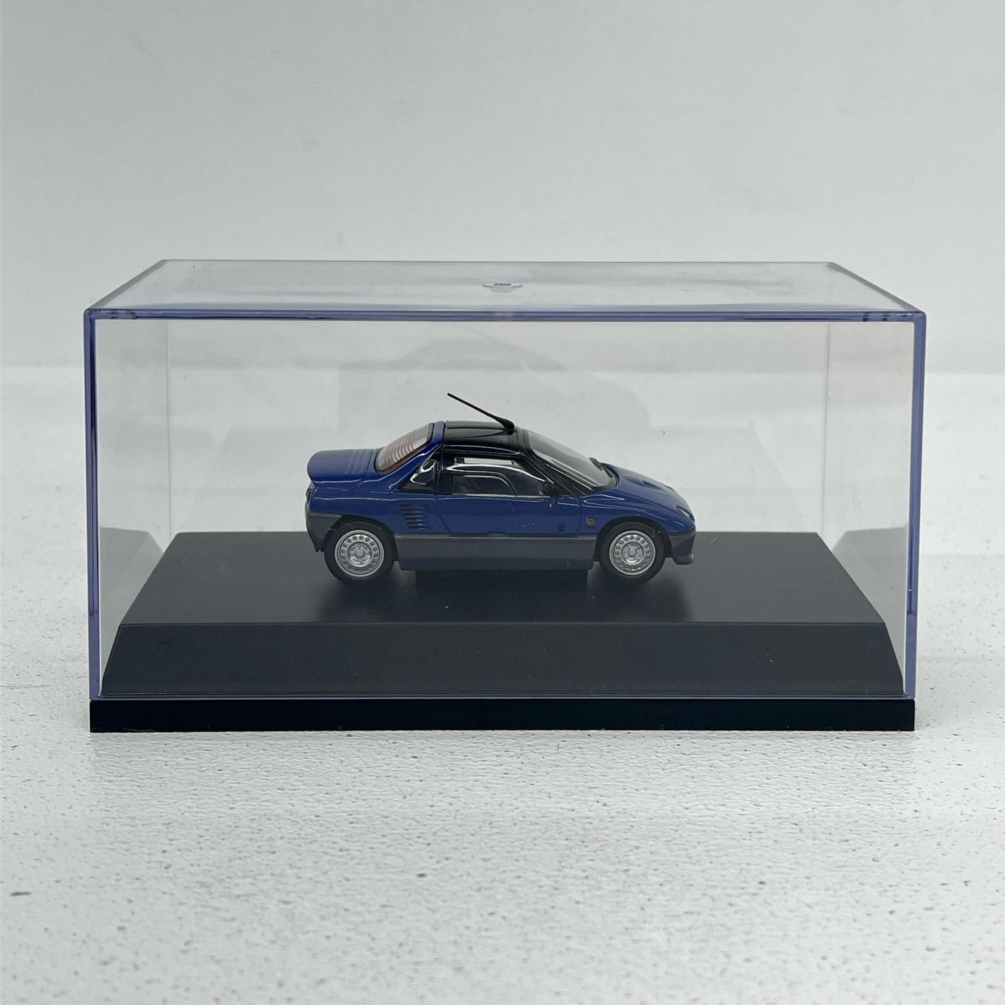 おもちゃ・玩具 1/43 マツダ オートザム AZ-1(ブルー) [HW43003] マツダ オートザム AZ-1【加古川物流】