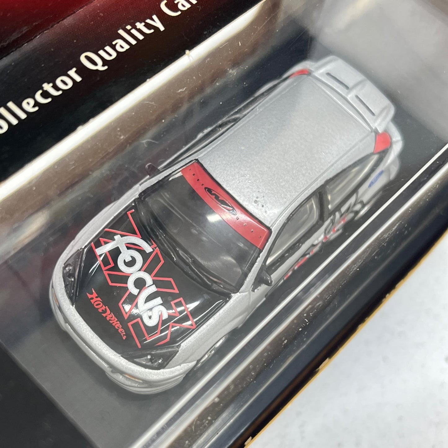 おもちゃ・玩具 1/64 FORD FOCUS(シルバー) 「100％ Hot Wheels」 [54549] FORD FOCUS【加古川物流】