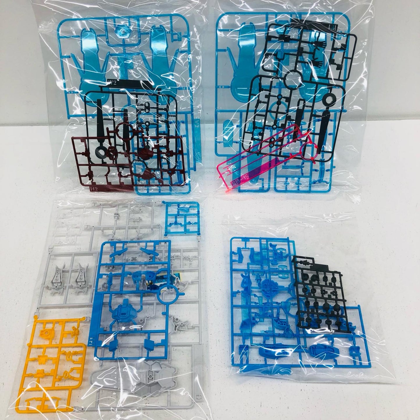 プラモデル 1/144HGガンダムG-セルフ(パーフェクトパック装備型)劇場版GのレコンギスタVer.「劇場版ガンダムGのレコンギスタ」ガンダムベース限定 ガンダムG-セルフ(パーフェクトパック装備型) HG 劇場版GのレコンギスタVer. ガンダムベース限定 5067467【加古川物流】
