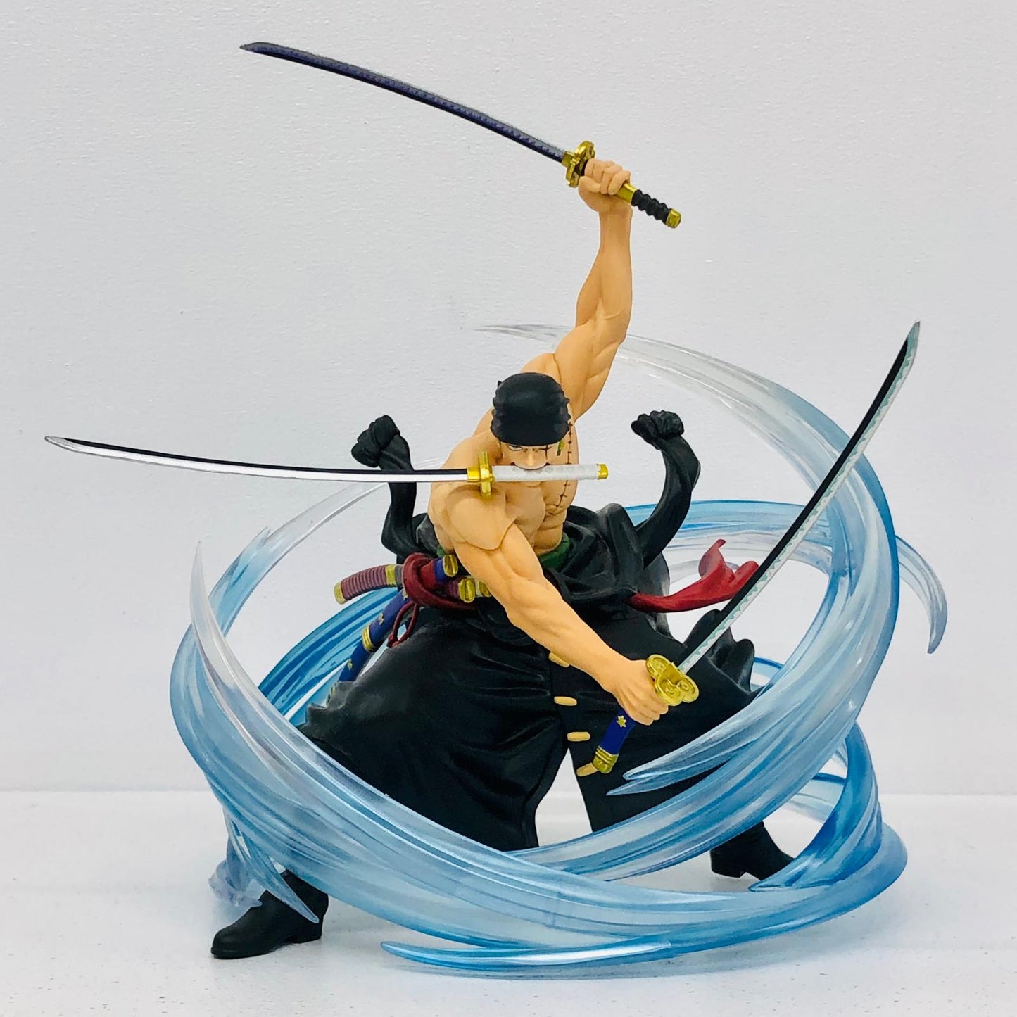 フィギュア C賞ロロノア・ゾロ～黒縄大龍巻～墨式塊技「匠ノ系譜覇極/一番くじワンピース」 ロロノア・ゾロ 一番くじ C賞 64773【フィギュア】【加古川物流】