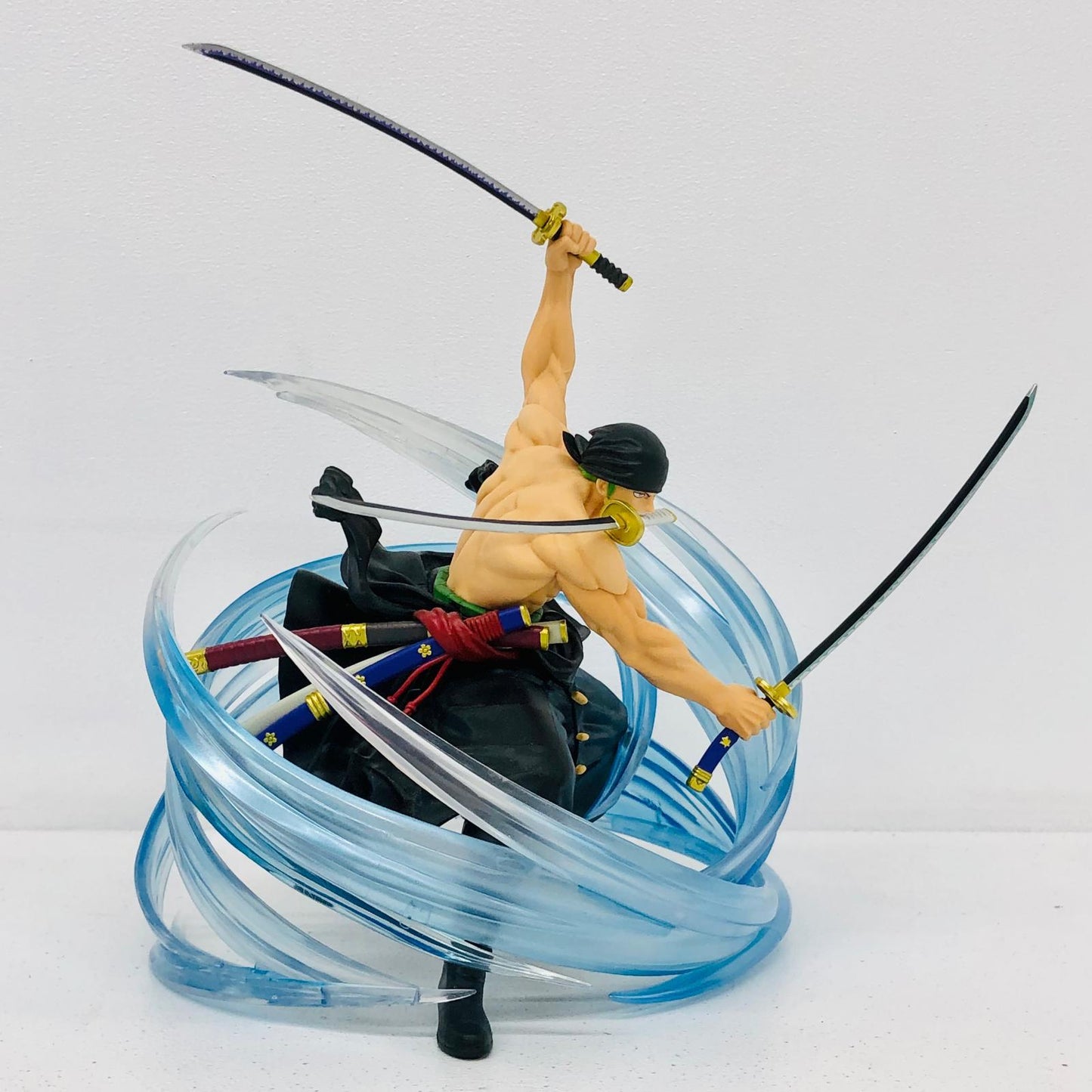 フィギュア C賞ロロノア・ゾロ～黒縄大龍巻～墨式塊技「匠ノ系譜覇極/一番くじワンピース」 ロロノア・ゾロ 一番くじ C賞 64773【フィギュア】【加古川物流】